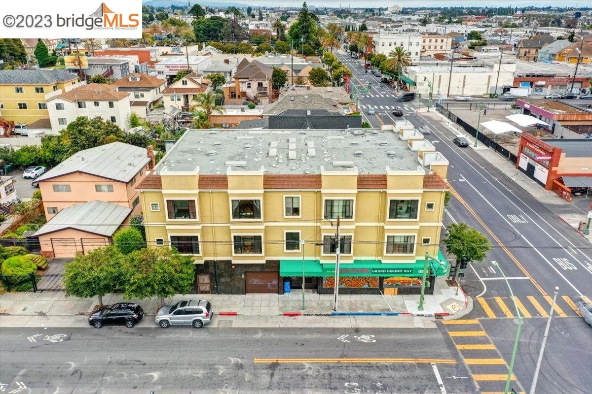 400 E 12th Street