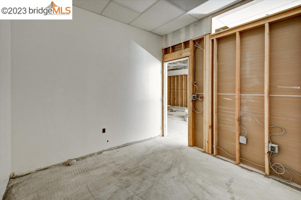 400 E 12th Street