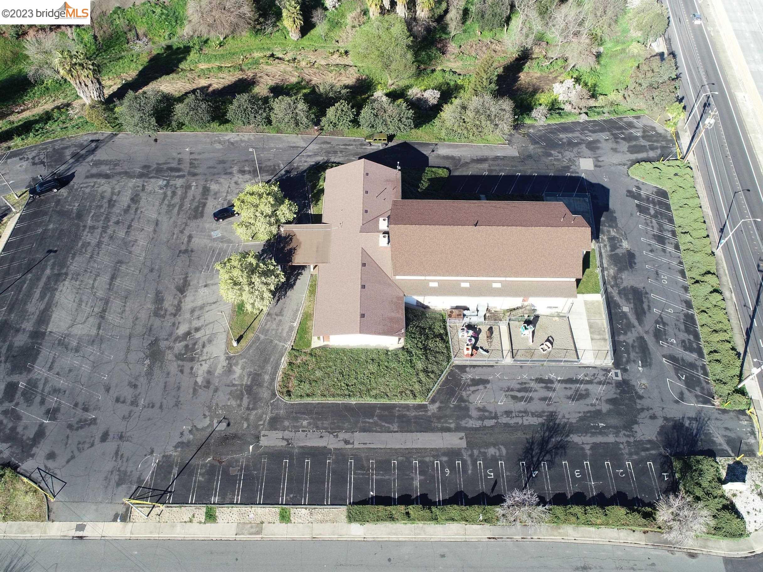 2812 Harbour Dr