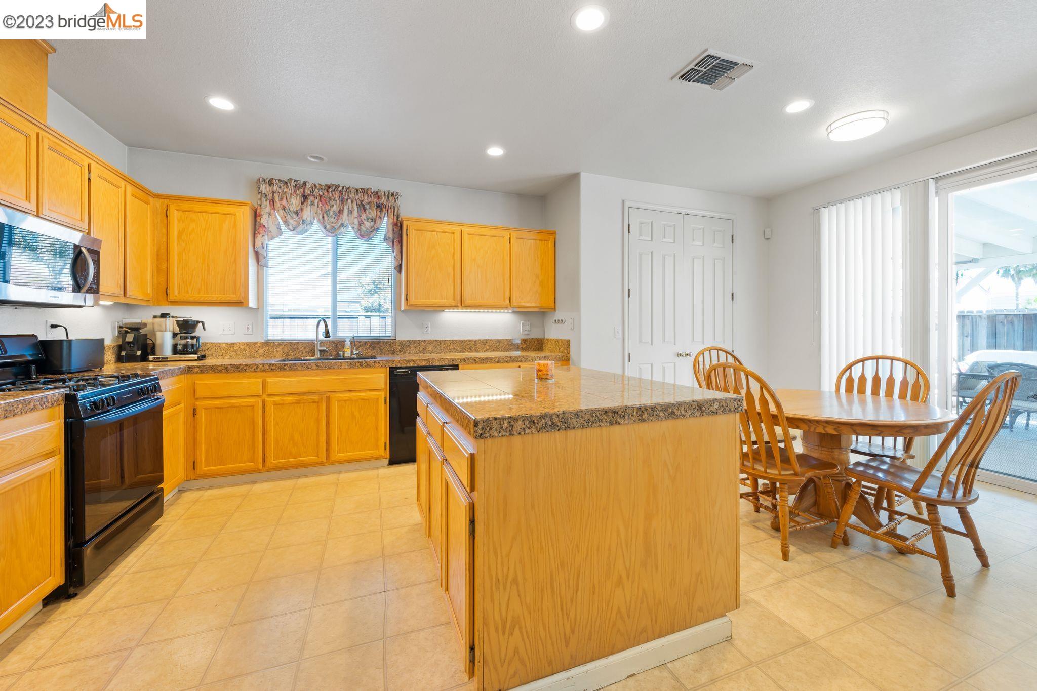 304 Fareham Ct