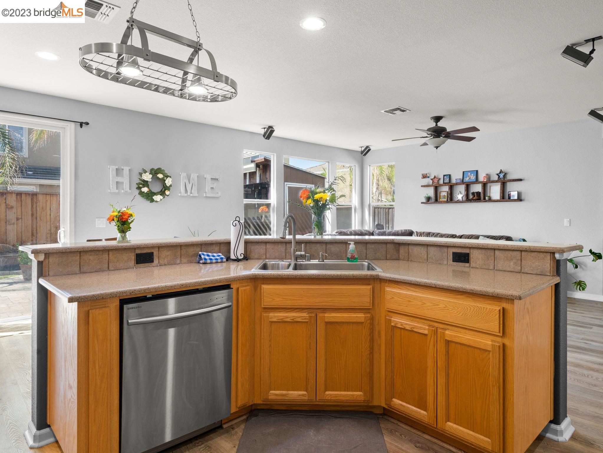 6478 Green Castle Cir