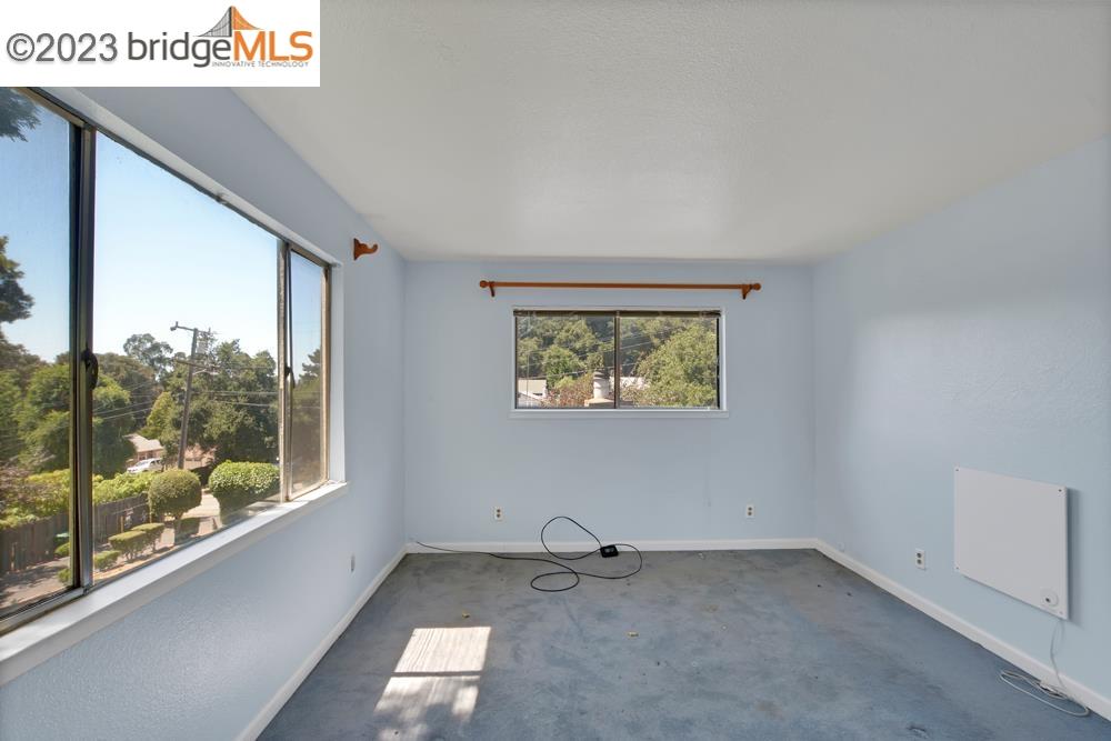 4162 Rifle Ln