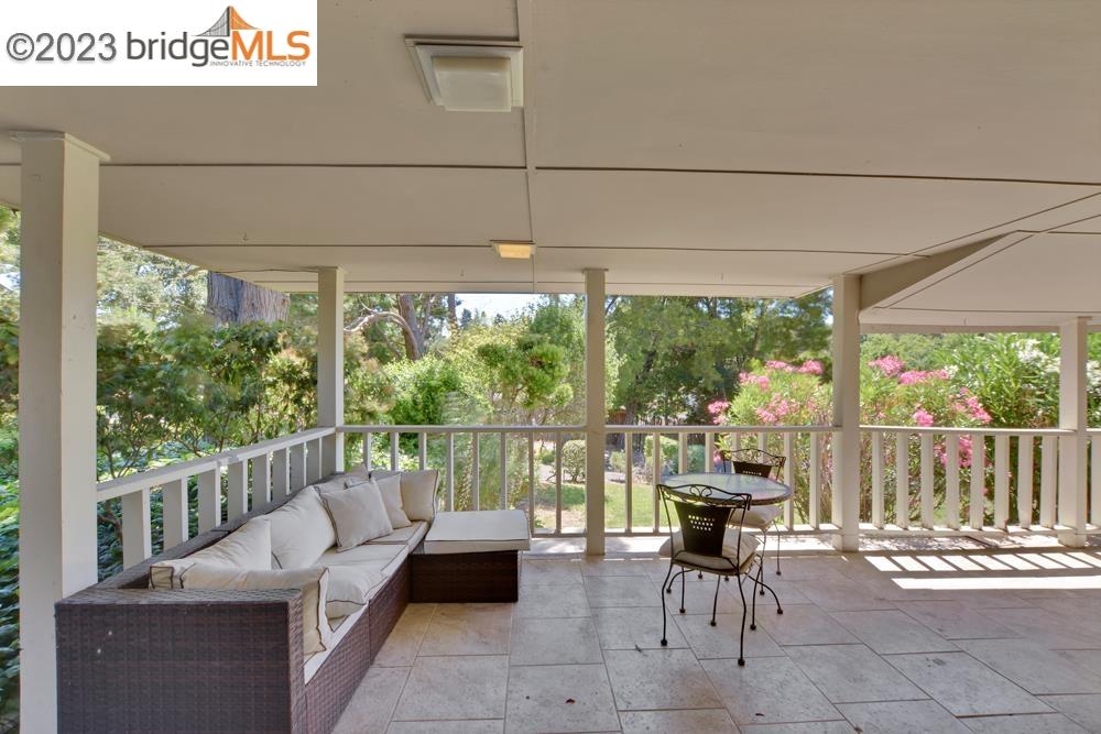 4162 Rifle Ln