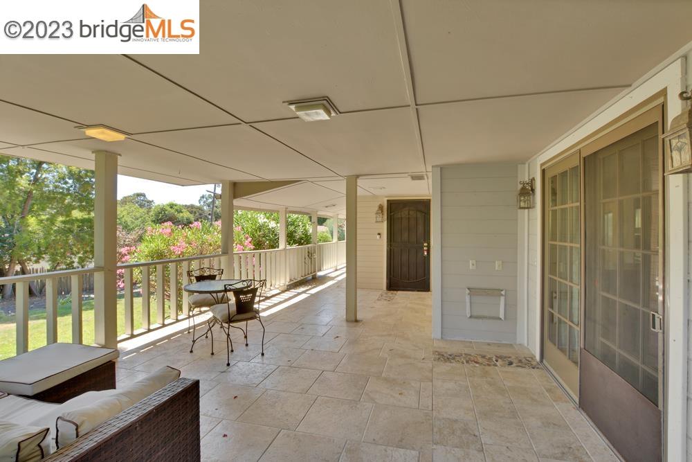 4162 Rifle Ln
