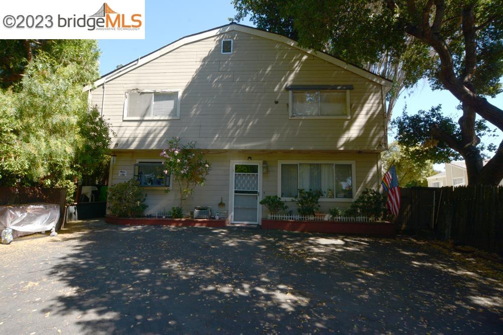 4162 Rifle Ln