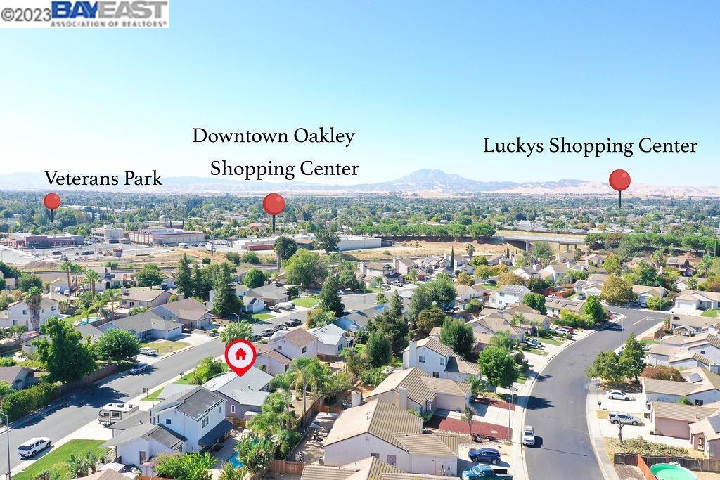 5419 Lakespring Dr