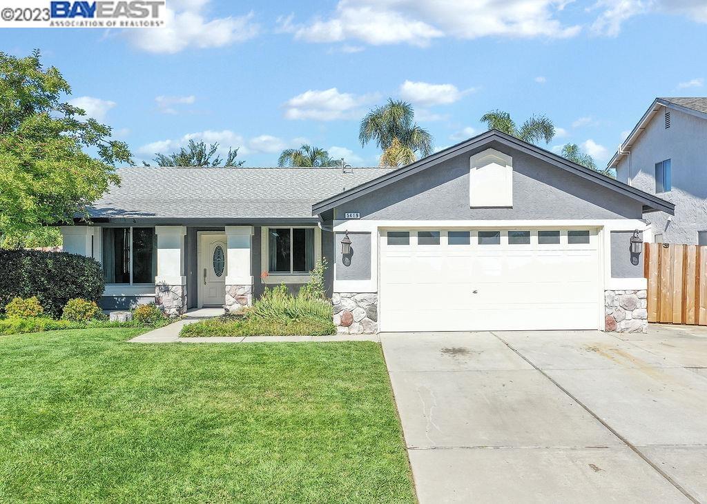 5419 Lakespring Dr