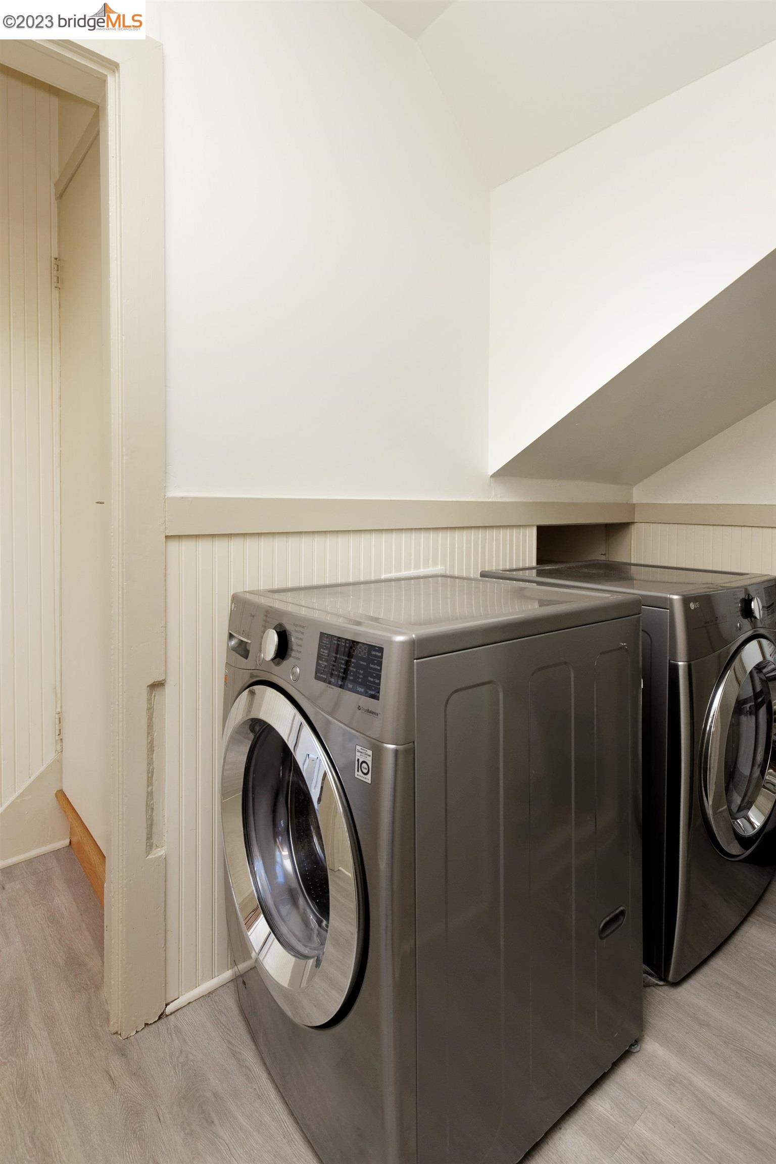 4100 Terrace St Unit: Lower