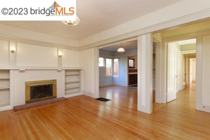 4100 Terrace St Unit: Lower