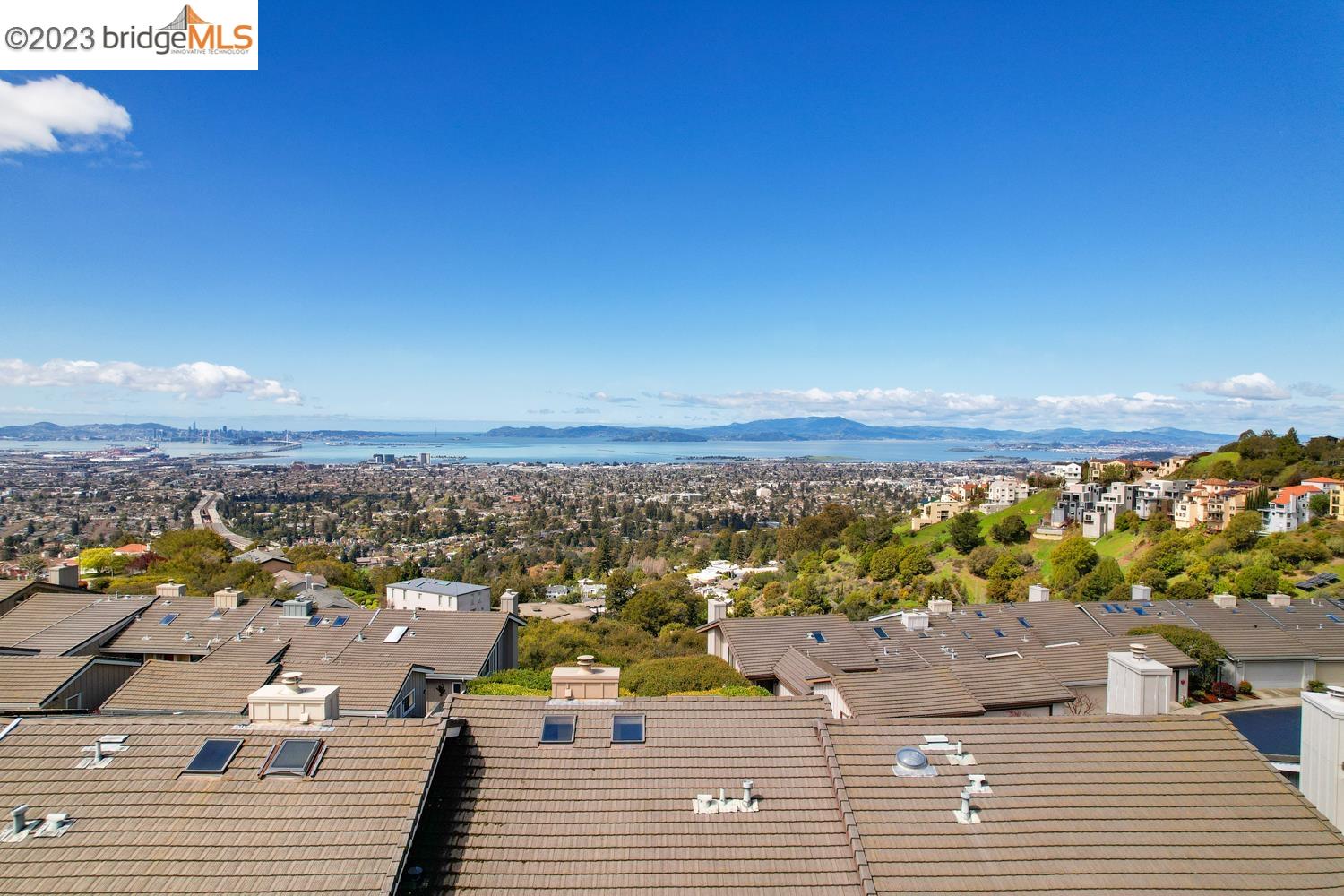 31 Windward Hl