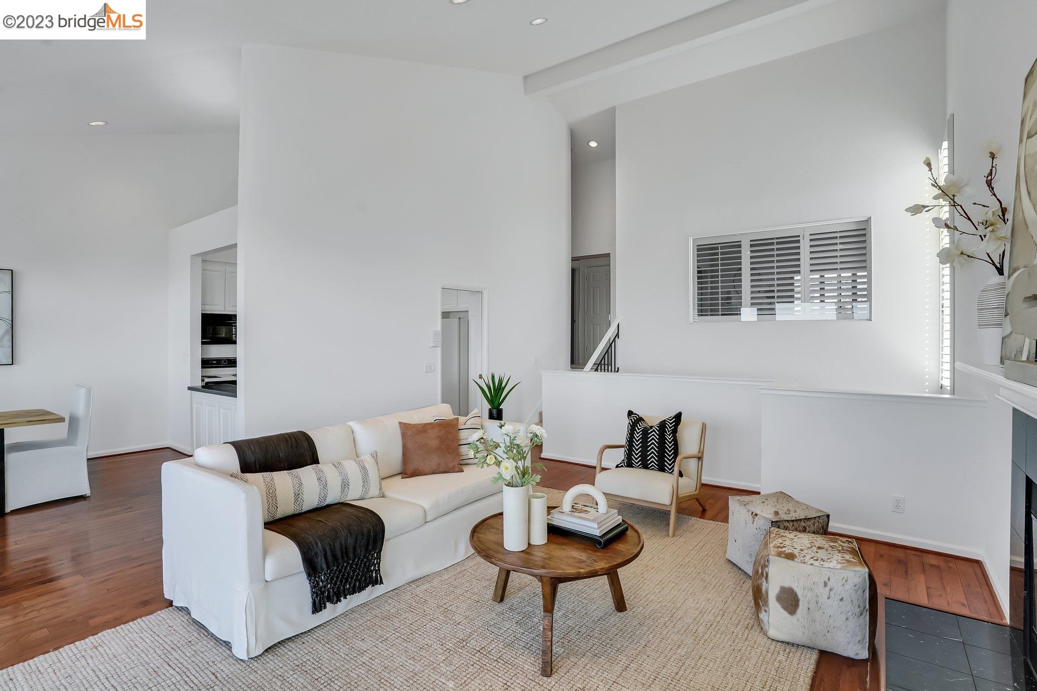 31 Windward Hl