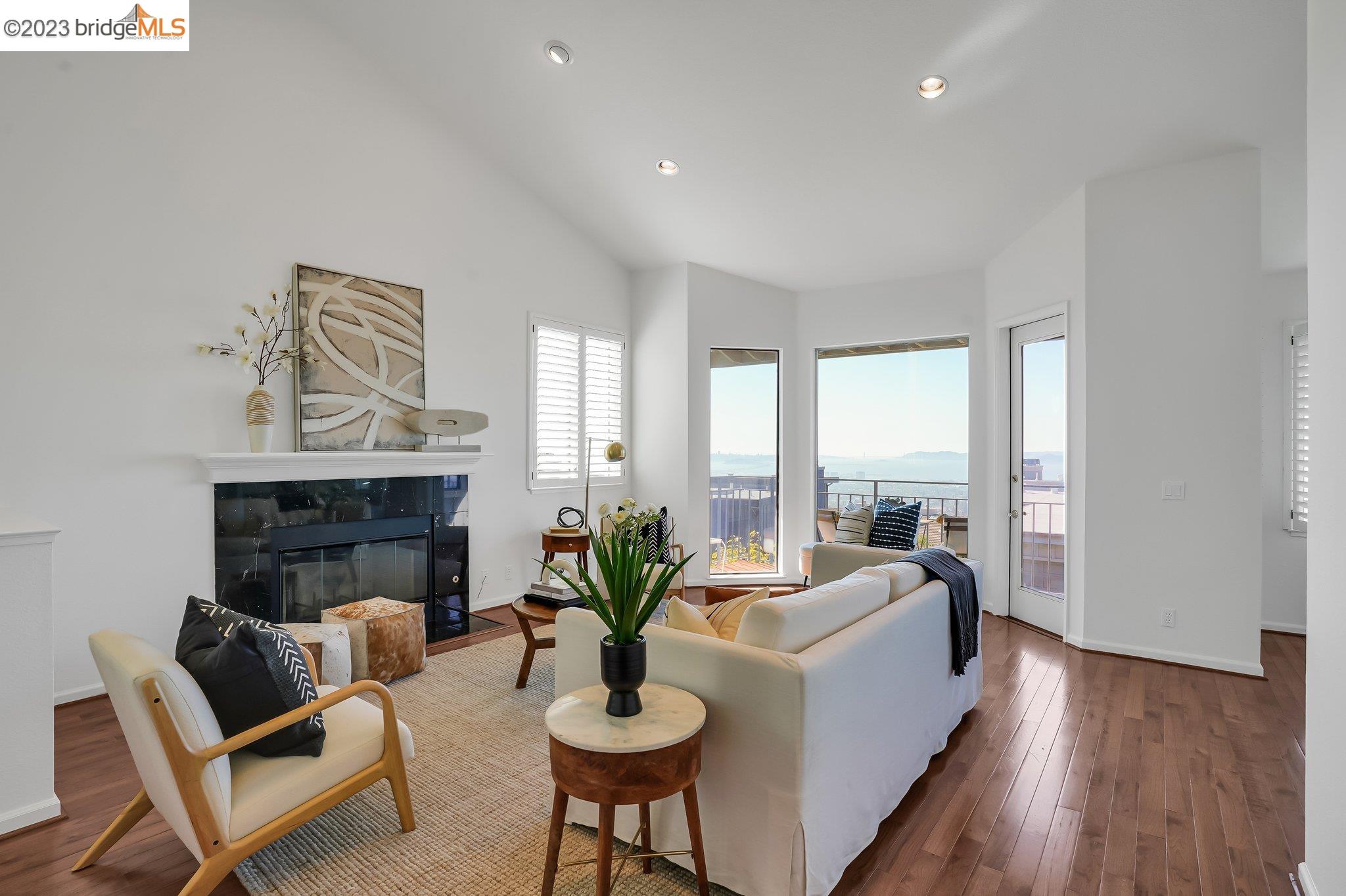 31 Windward Hl