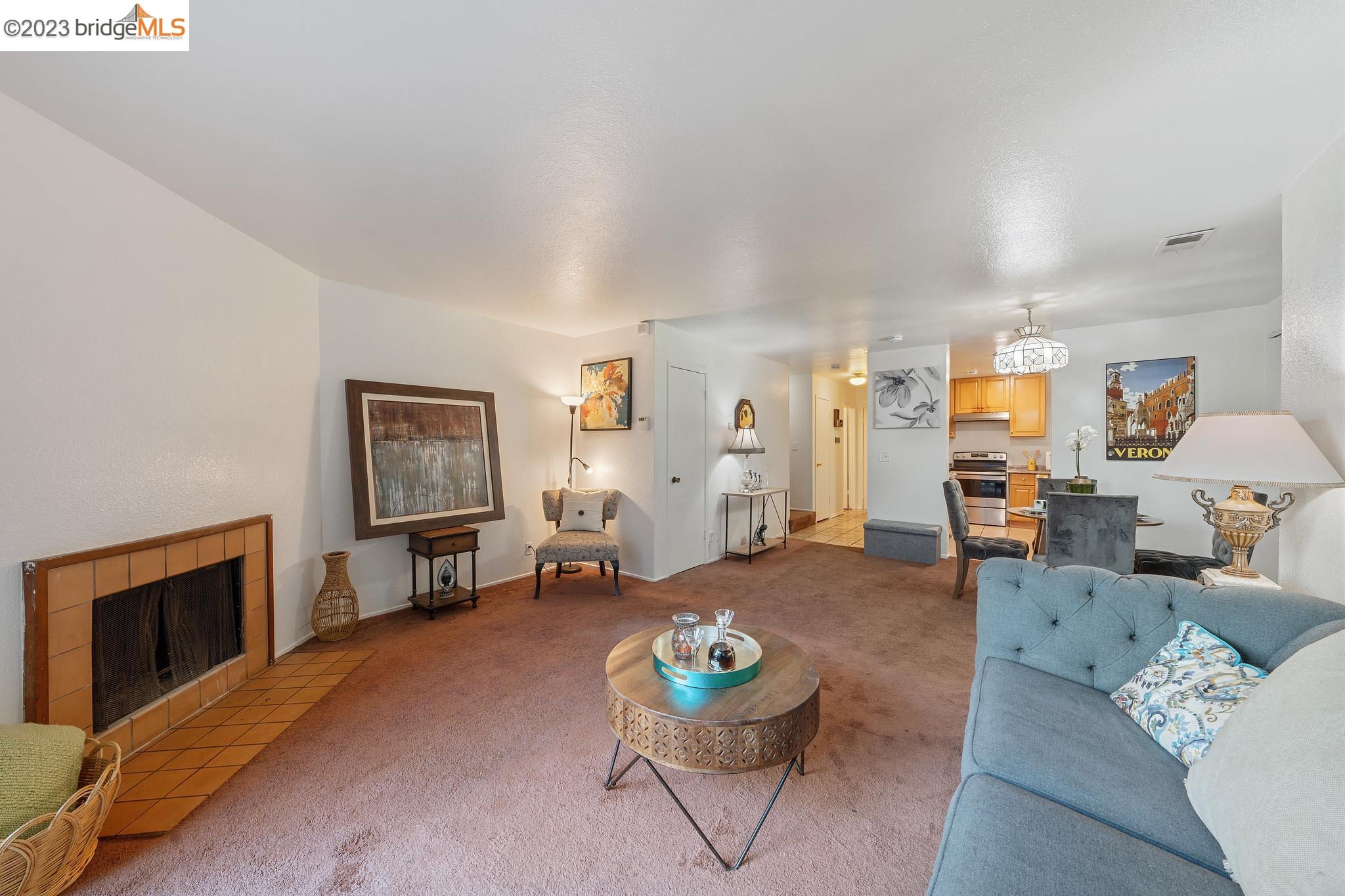 120 Temescal Cir