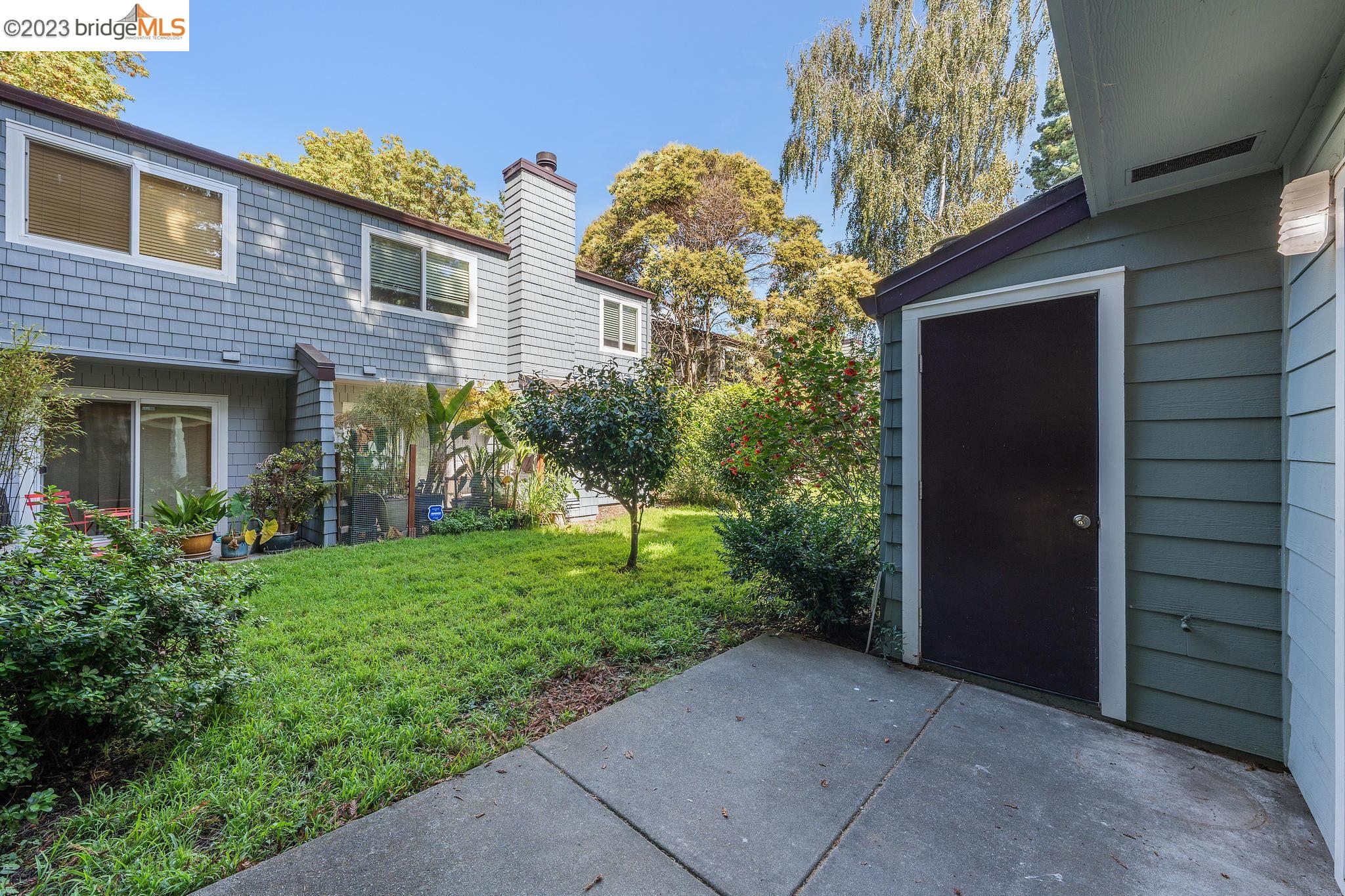 120 Temescal Cir