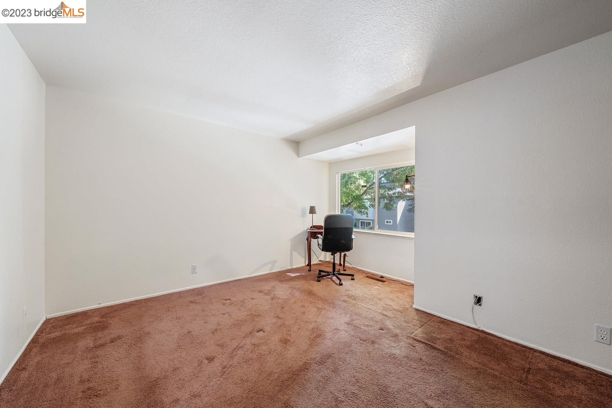 120 Temescal Cir
