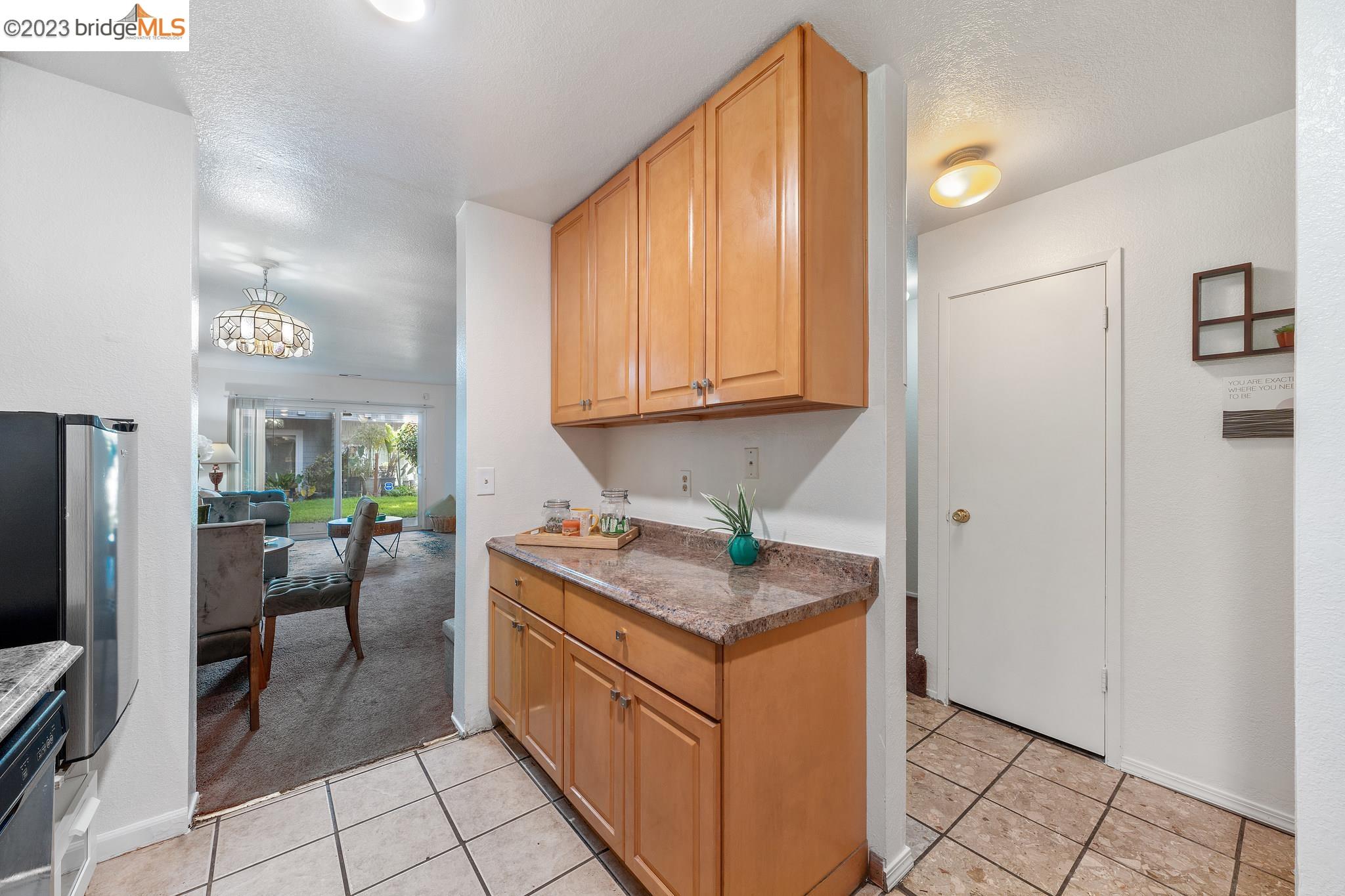 120 Temescal Cir