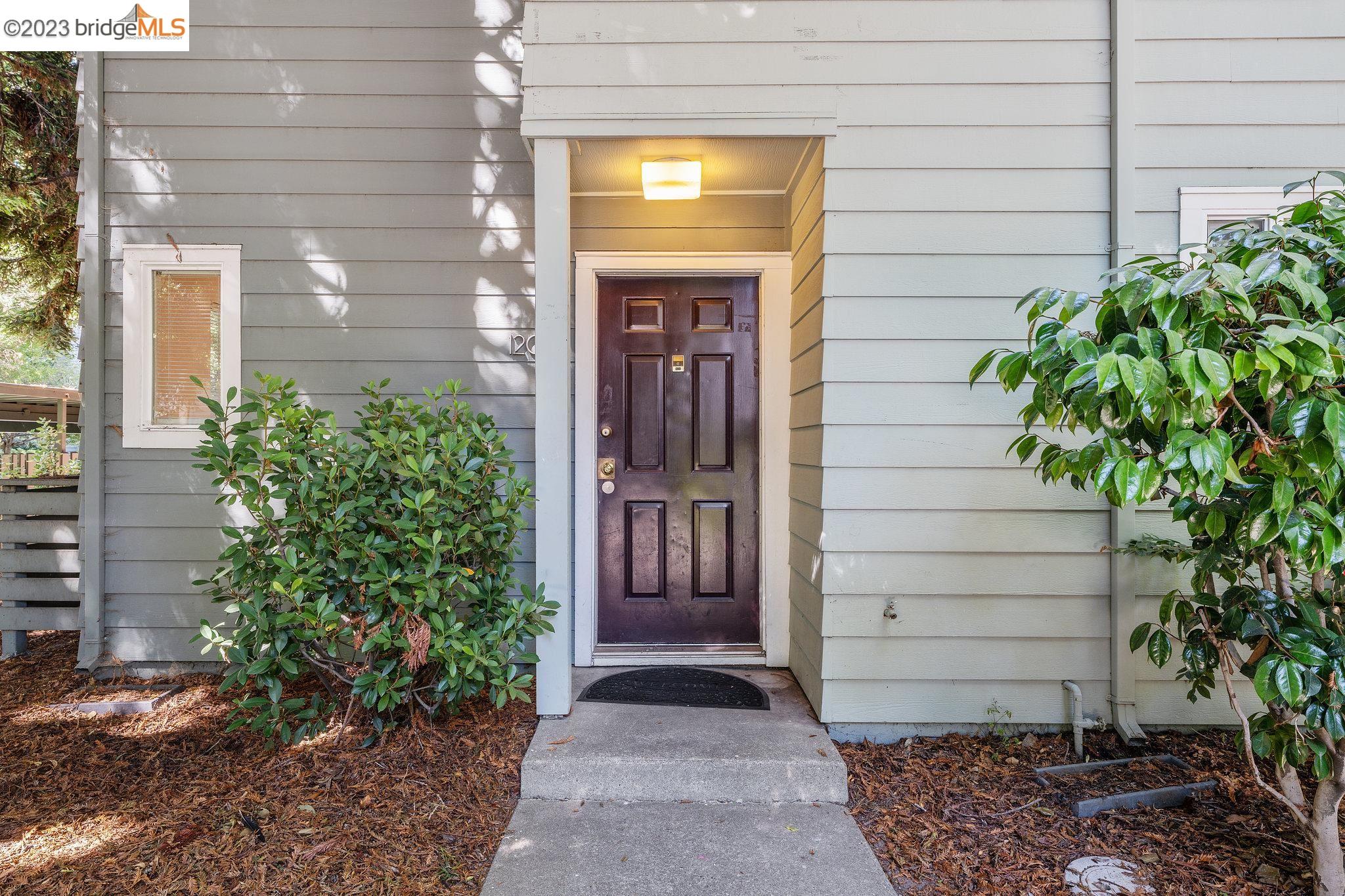 120 Temescal Cir