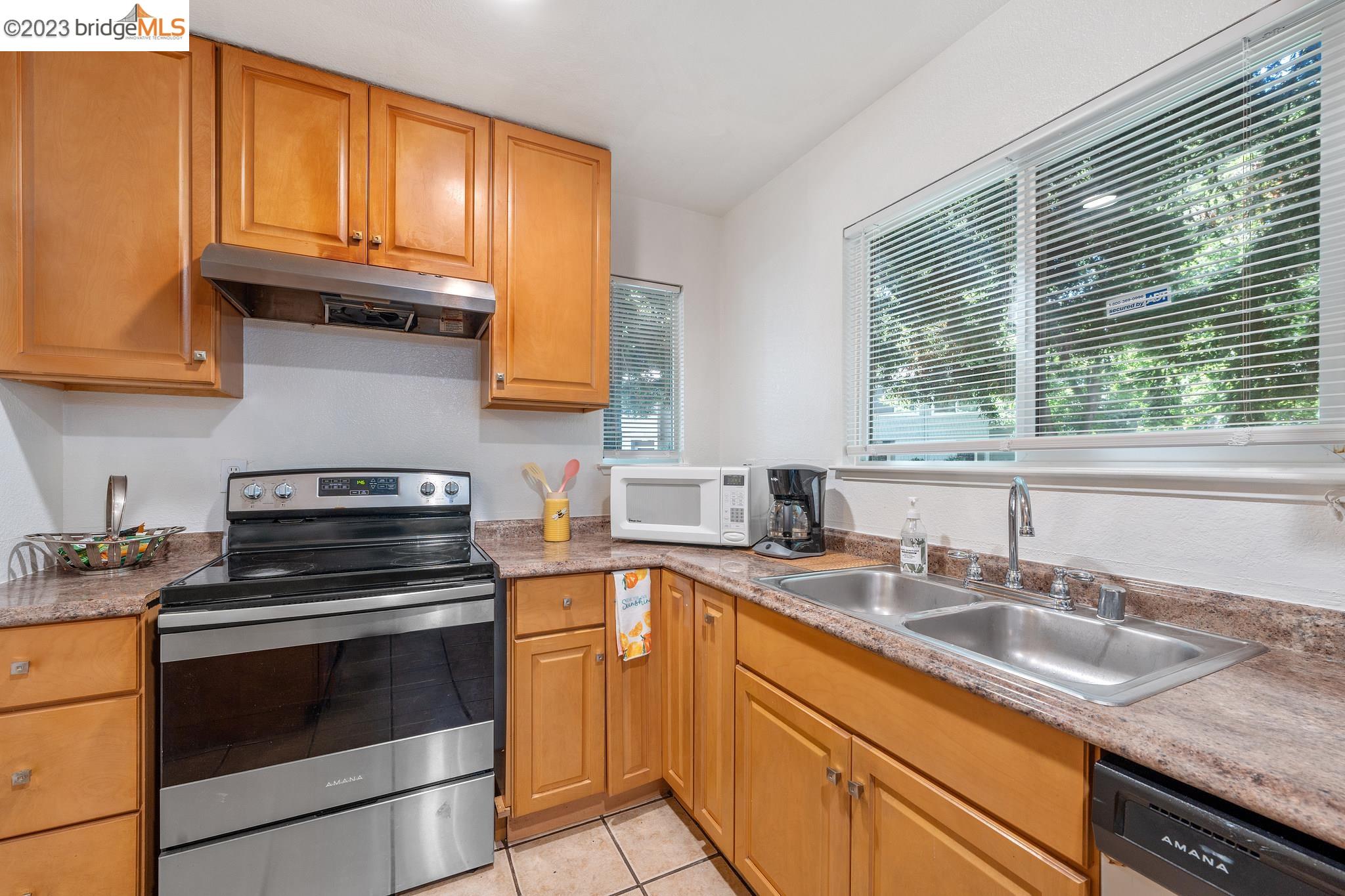 120 Temescal Cir