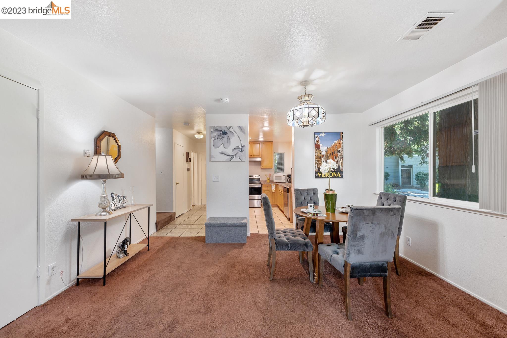 120 Temescal Cir
