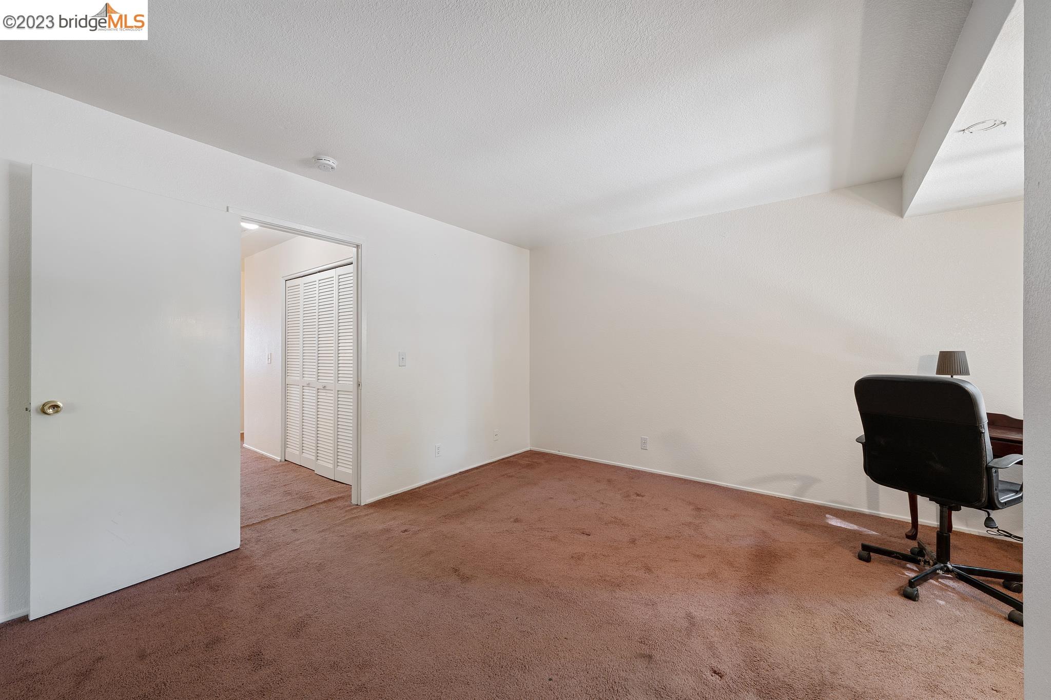 120 Temescal Cir
