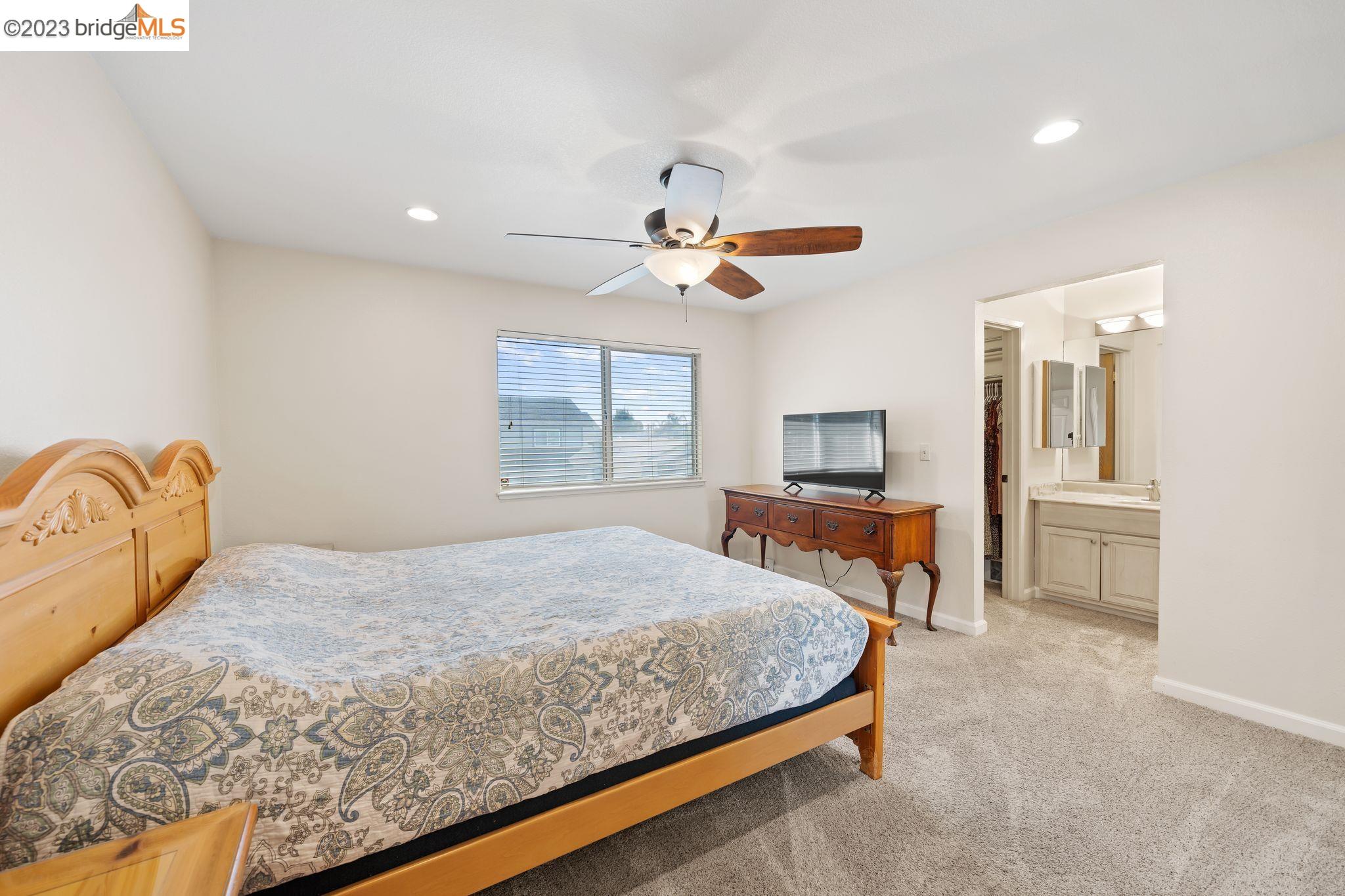 4313 Beechnut Ln