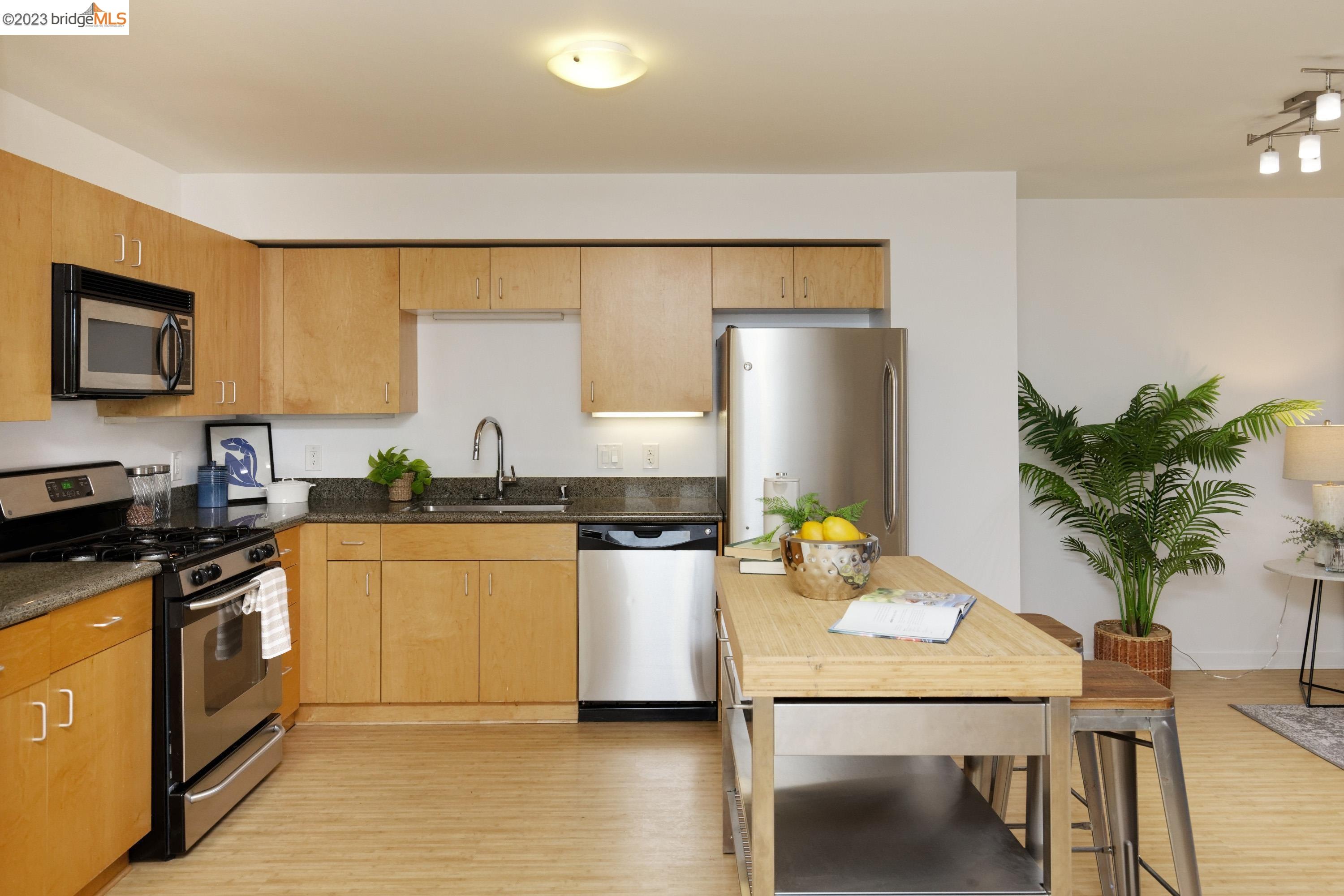 1007 41st Street # 322