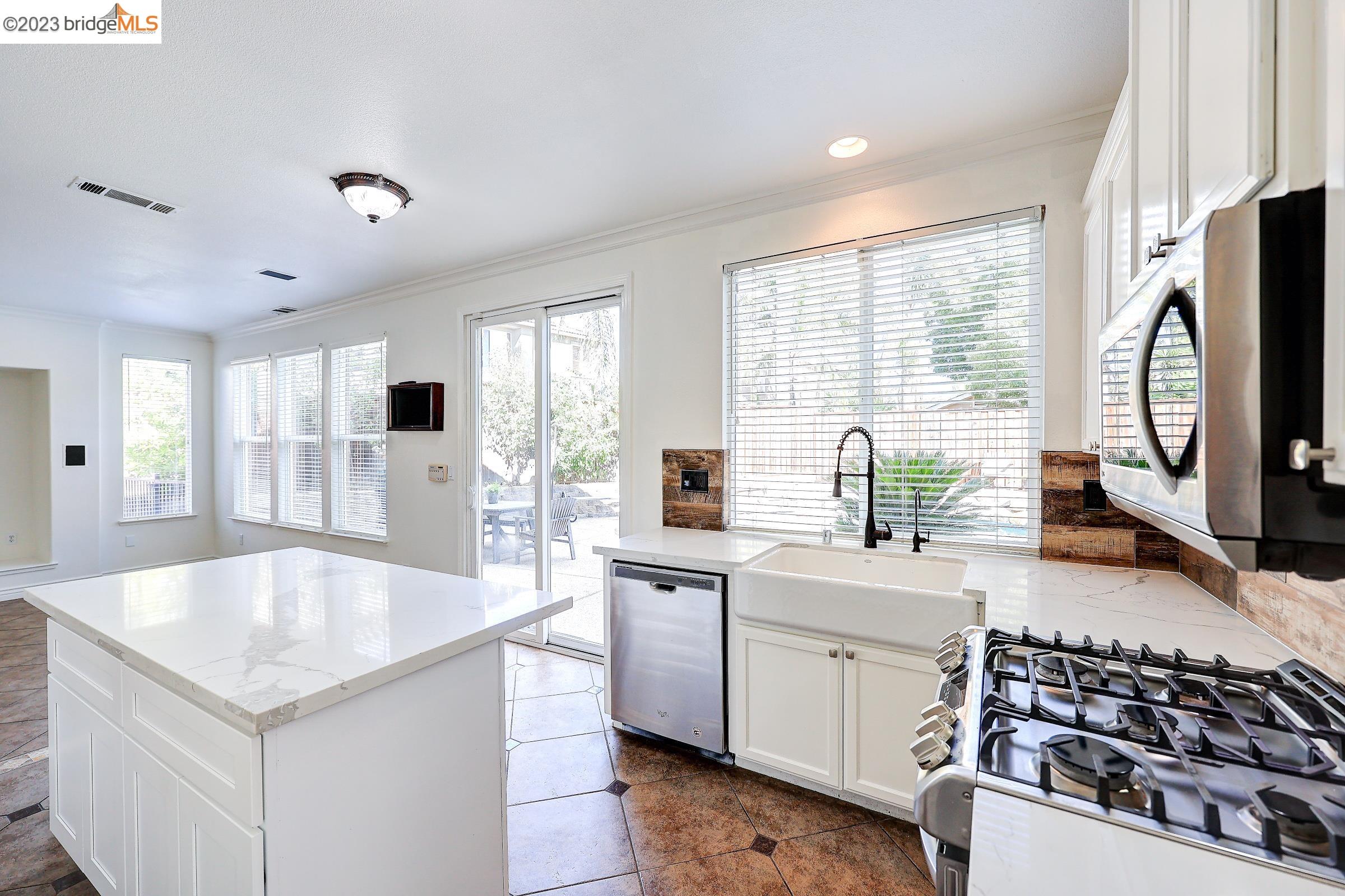 1417 Solana Dr