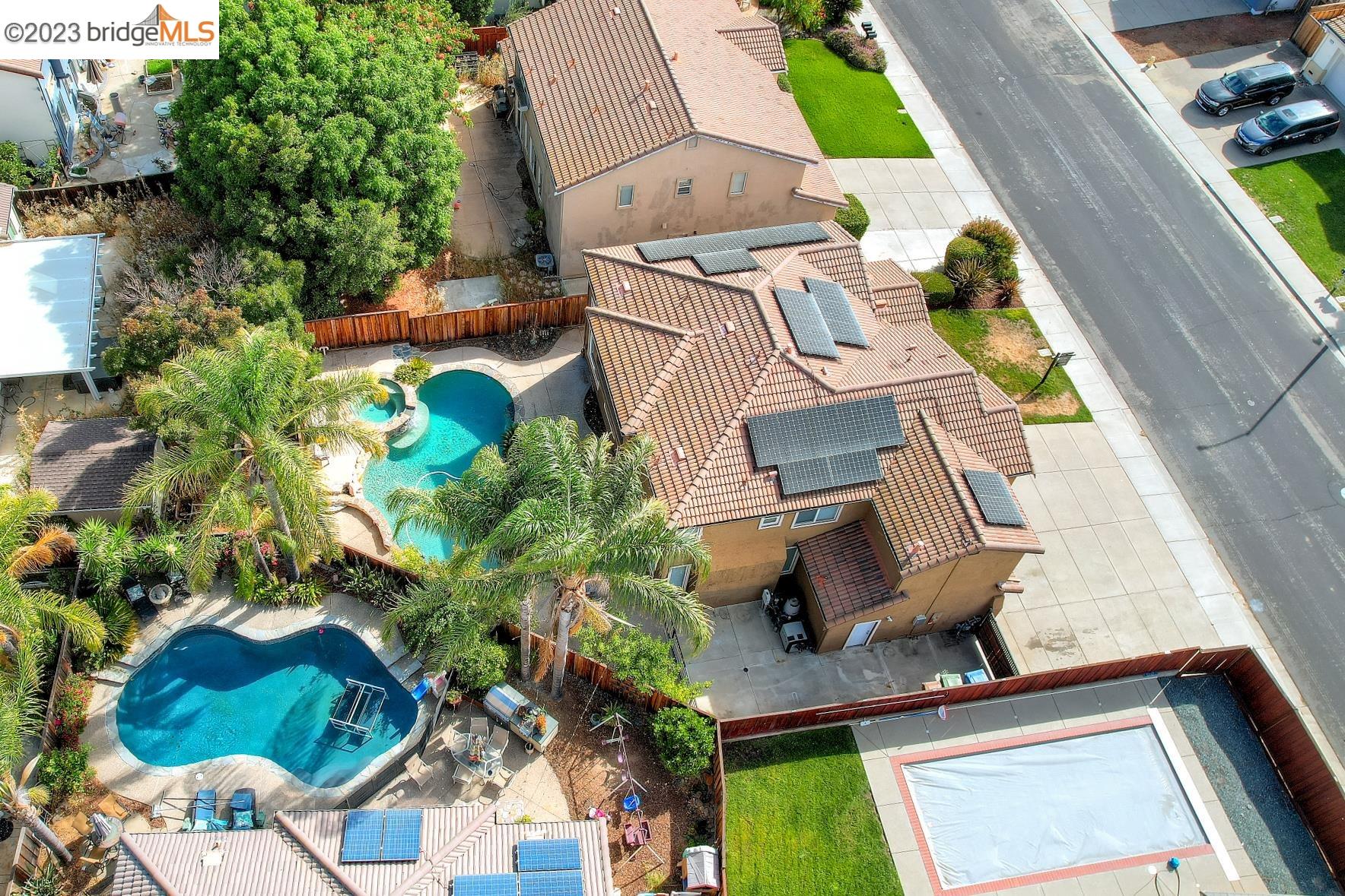 1417 Solana Dr