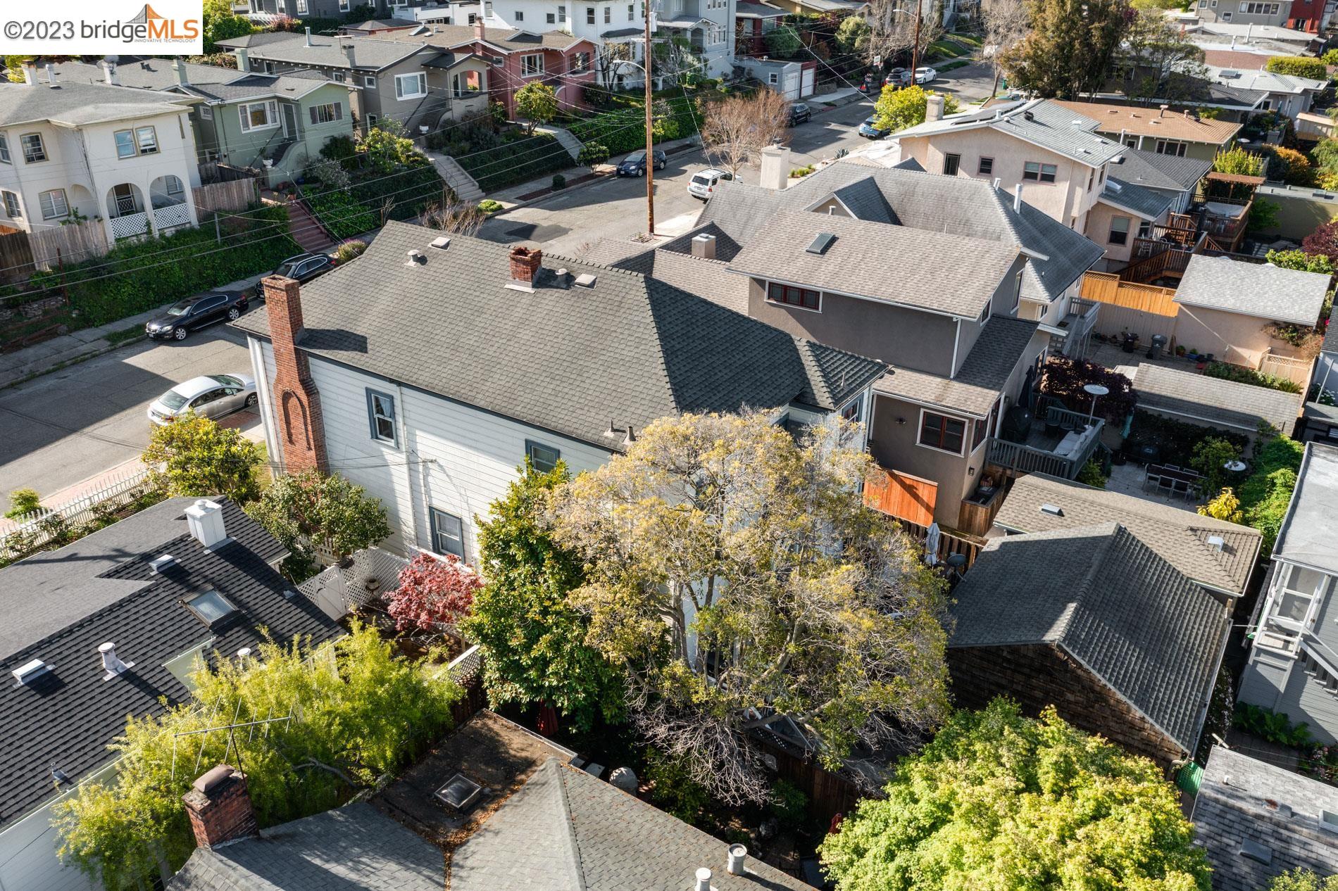 5585 Thomas Ave