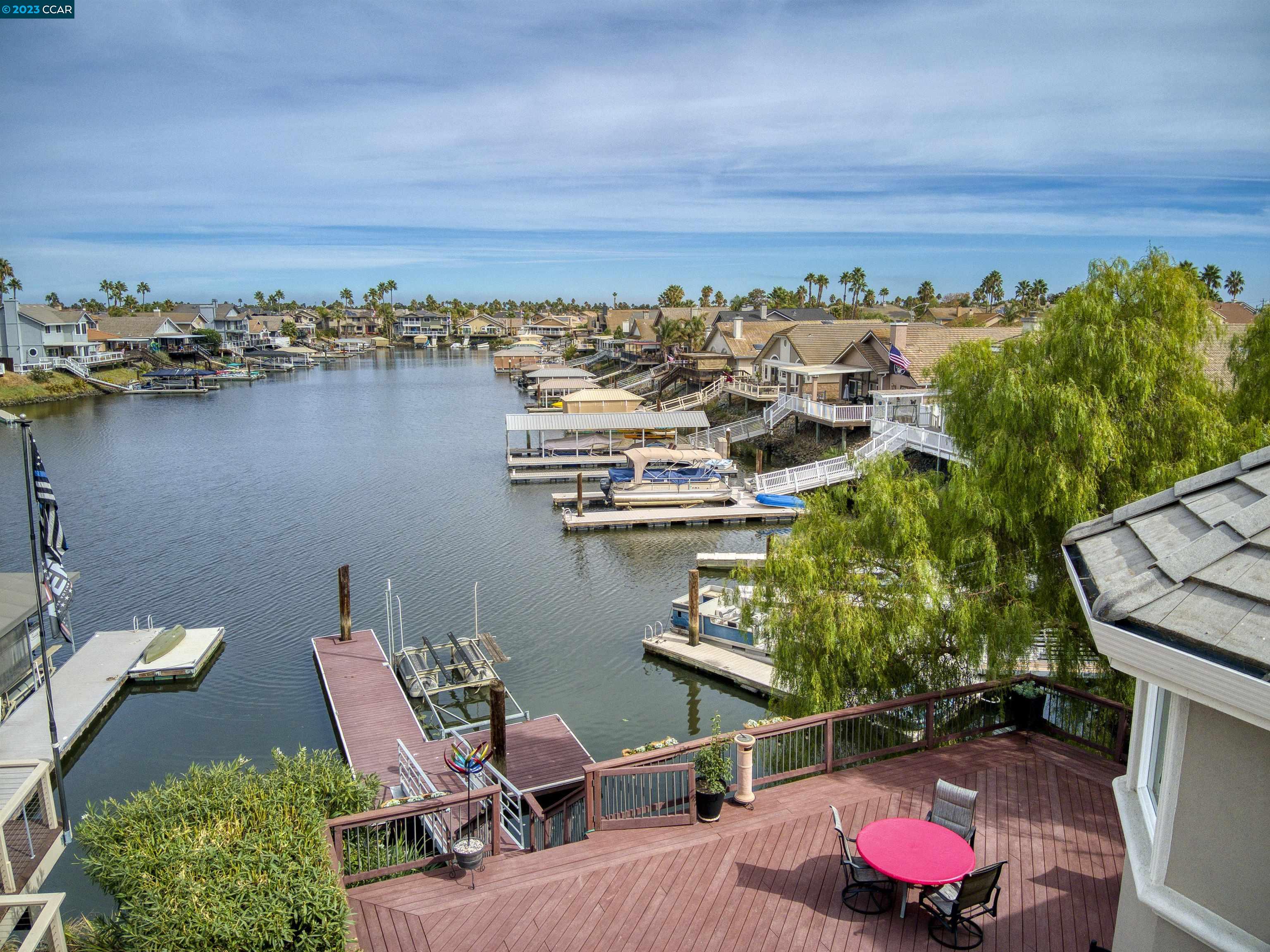2071 Windward Pt