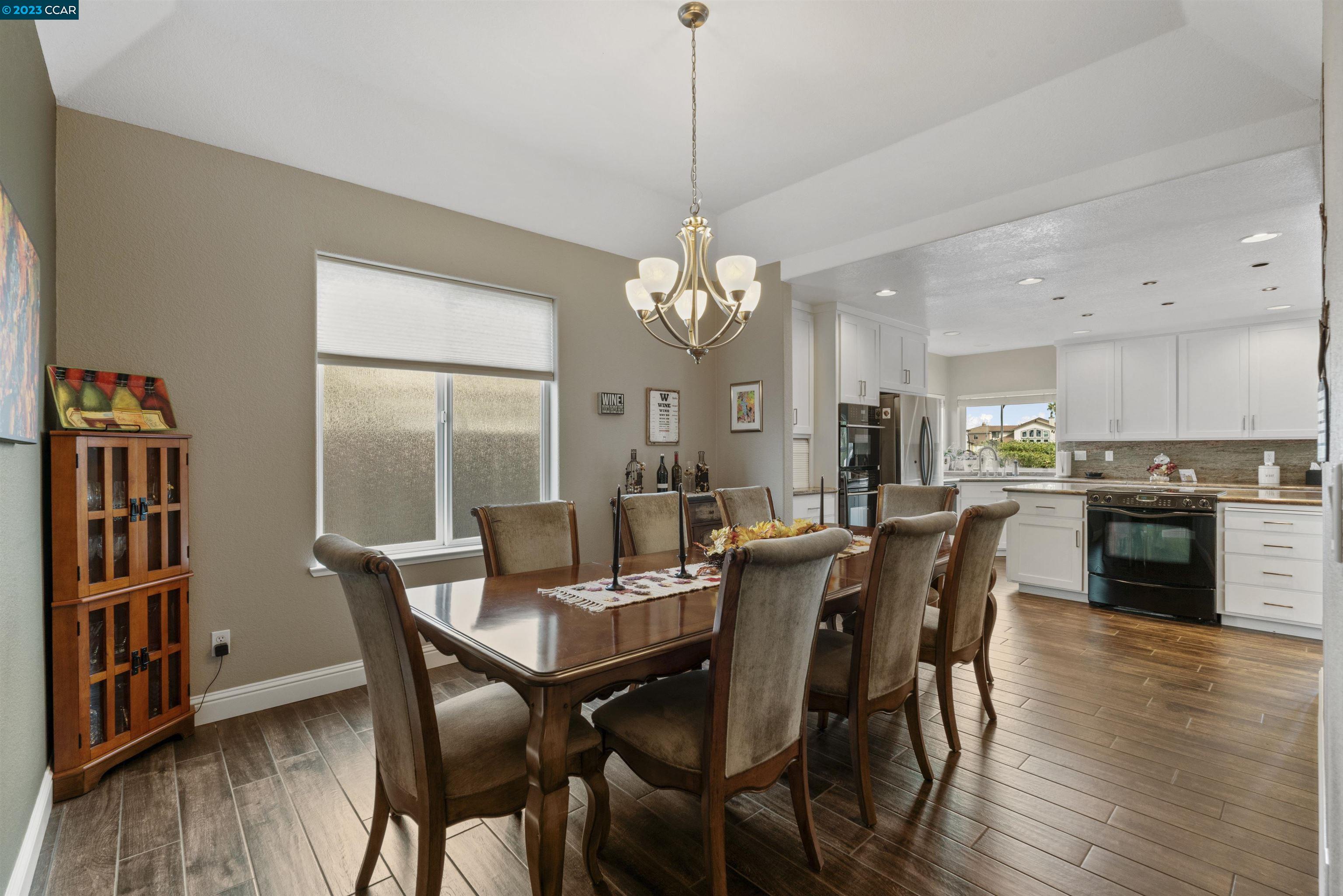 2071 Windward Pt