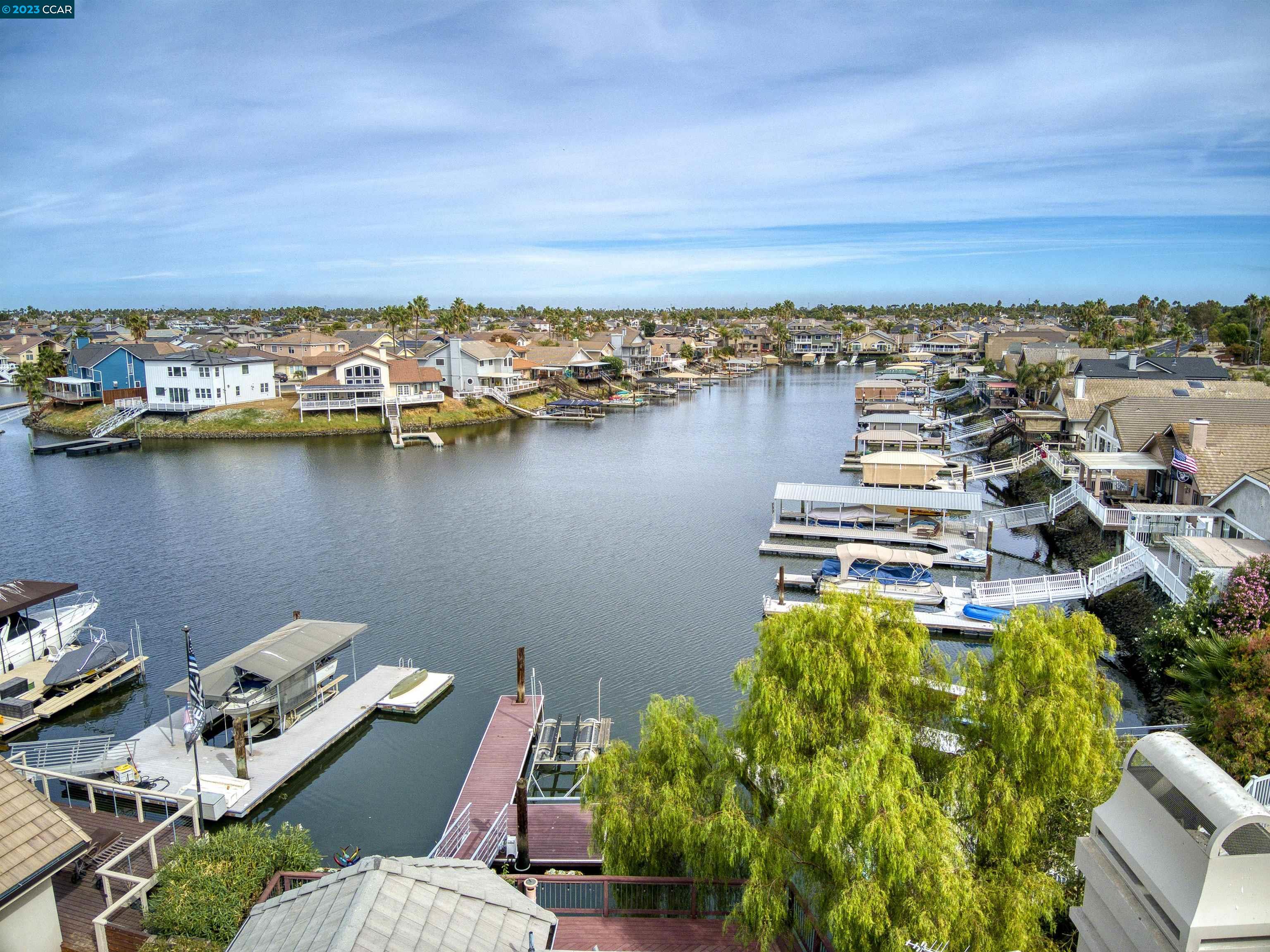 2071 Windward Pt