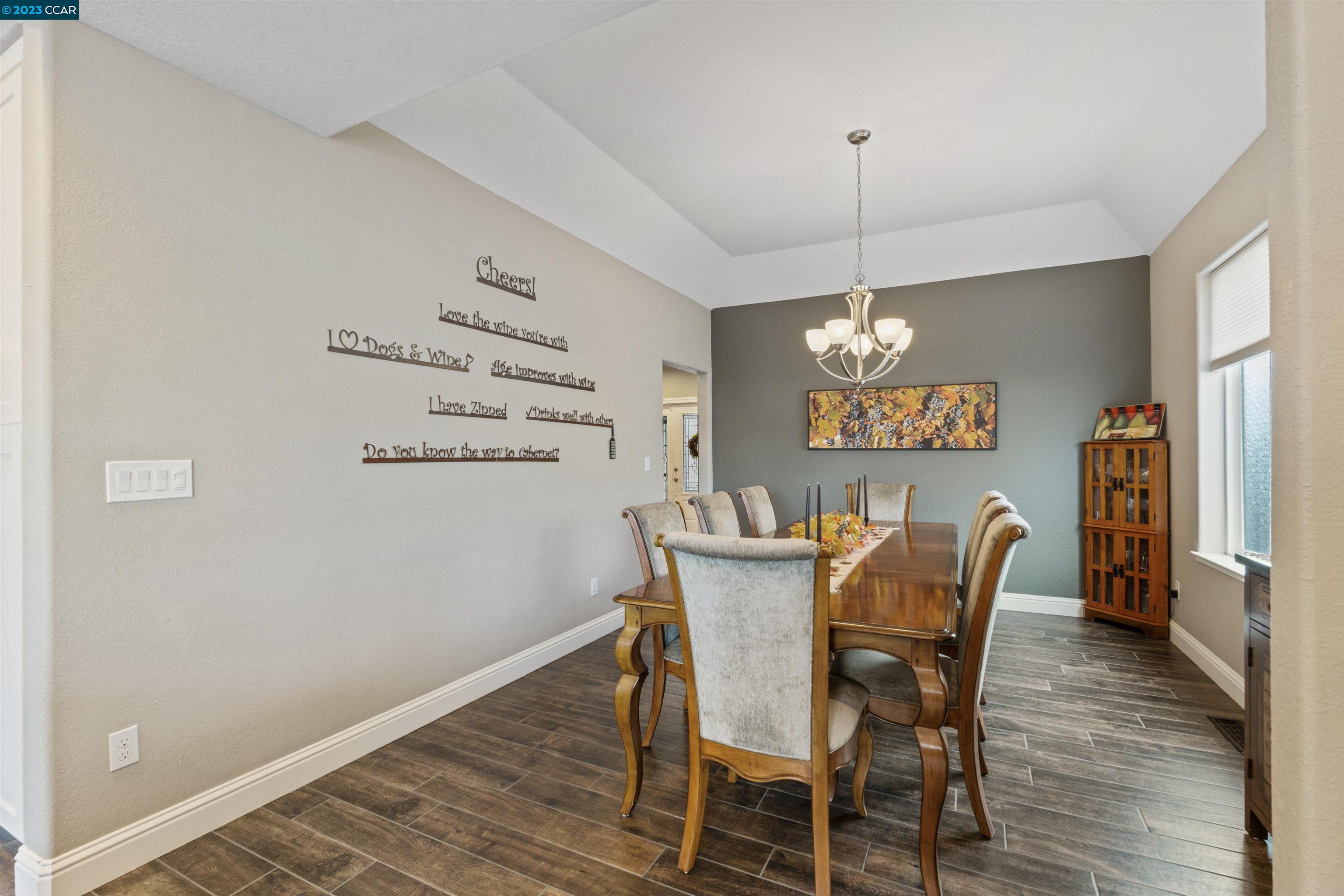 2071 Windward Pt