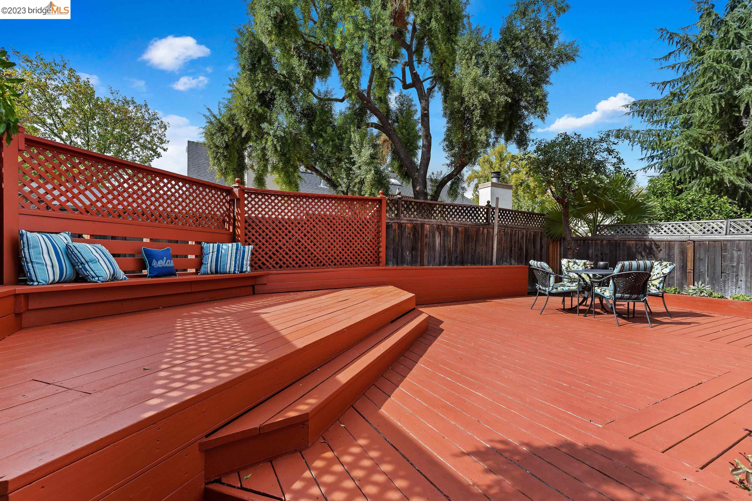 2463 Bay Meadows Cir