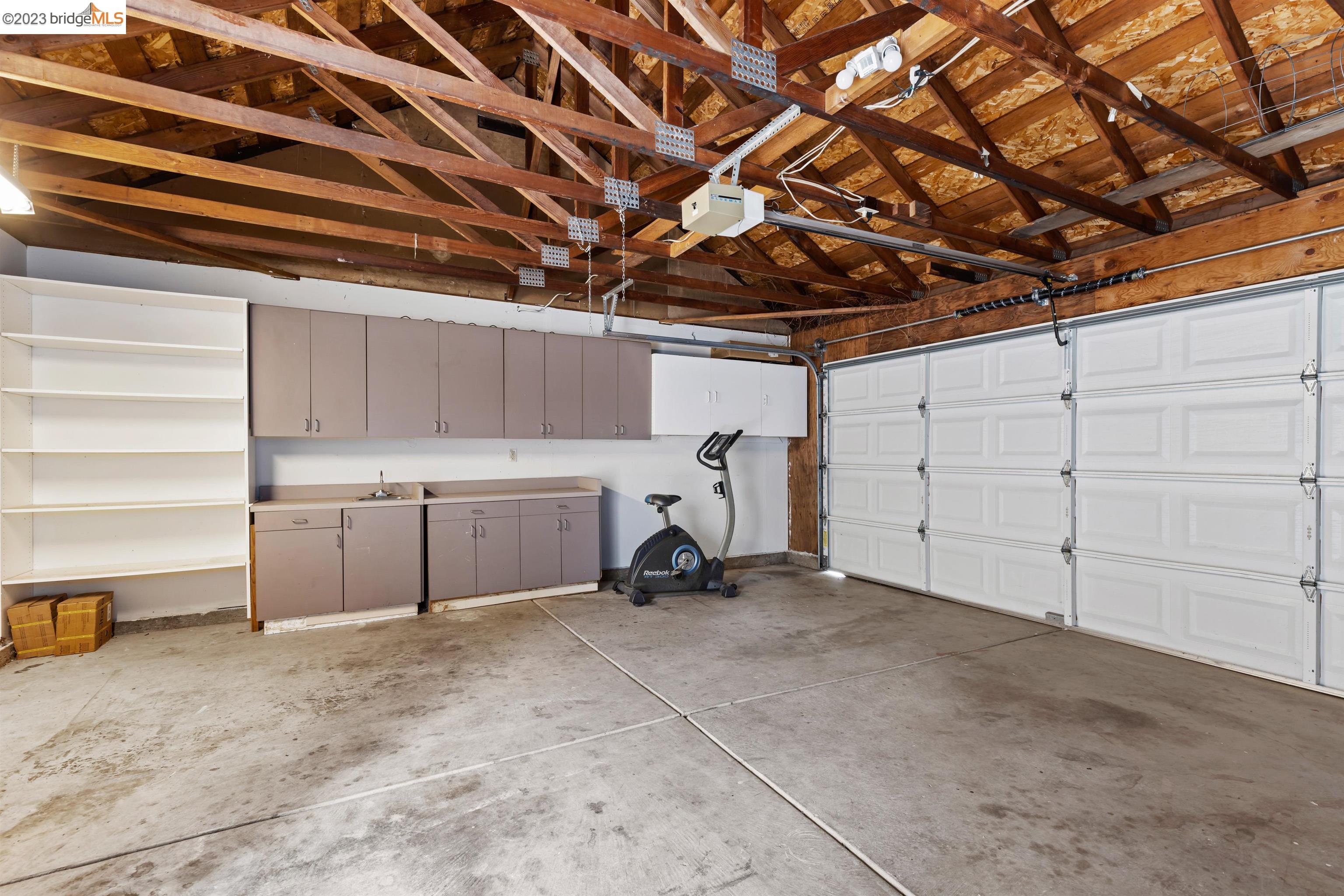 2463 Bay Meadows Cir