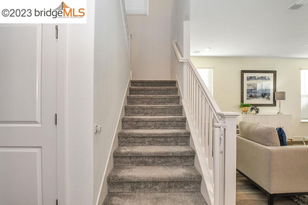 154 Canary Creek Way