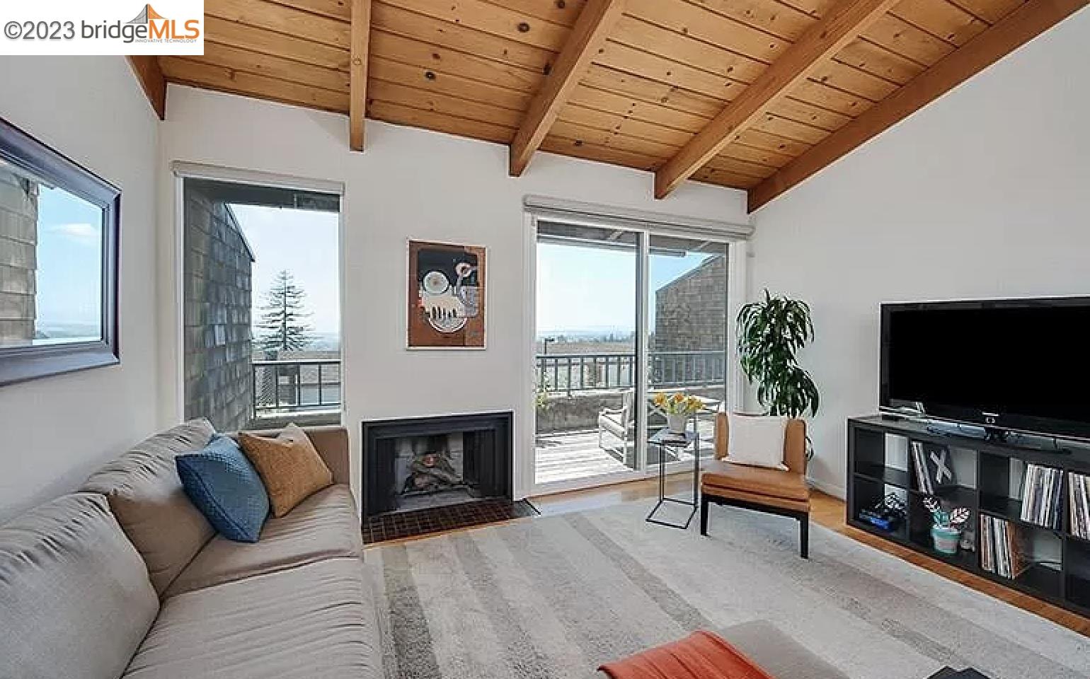 57 Sereno Cir