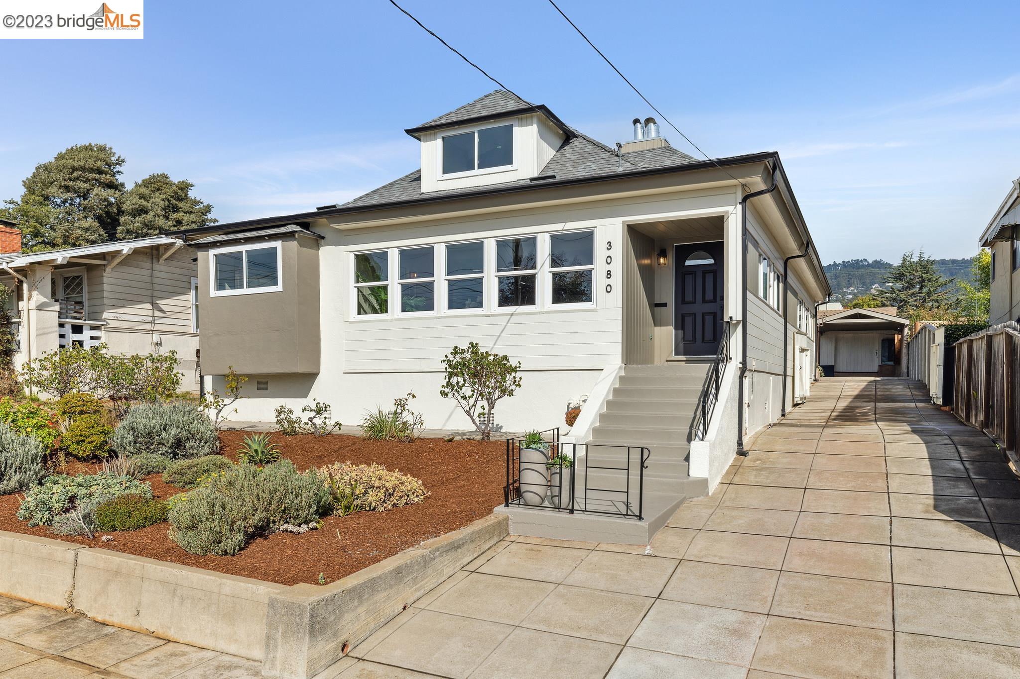 3080 Kansas St