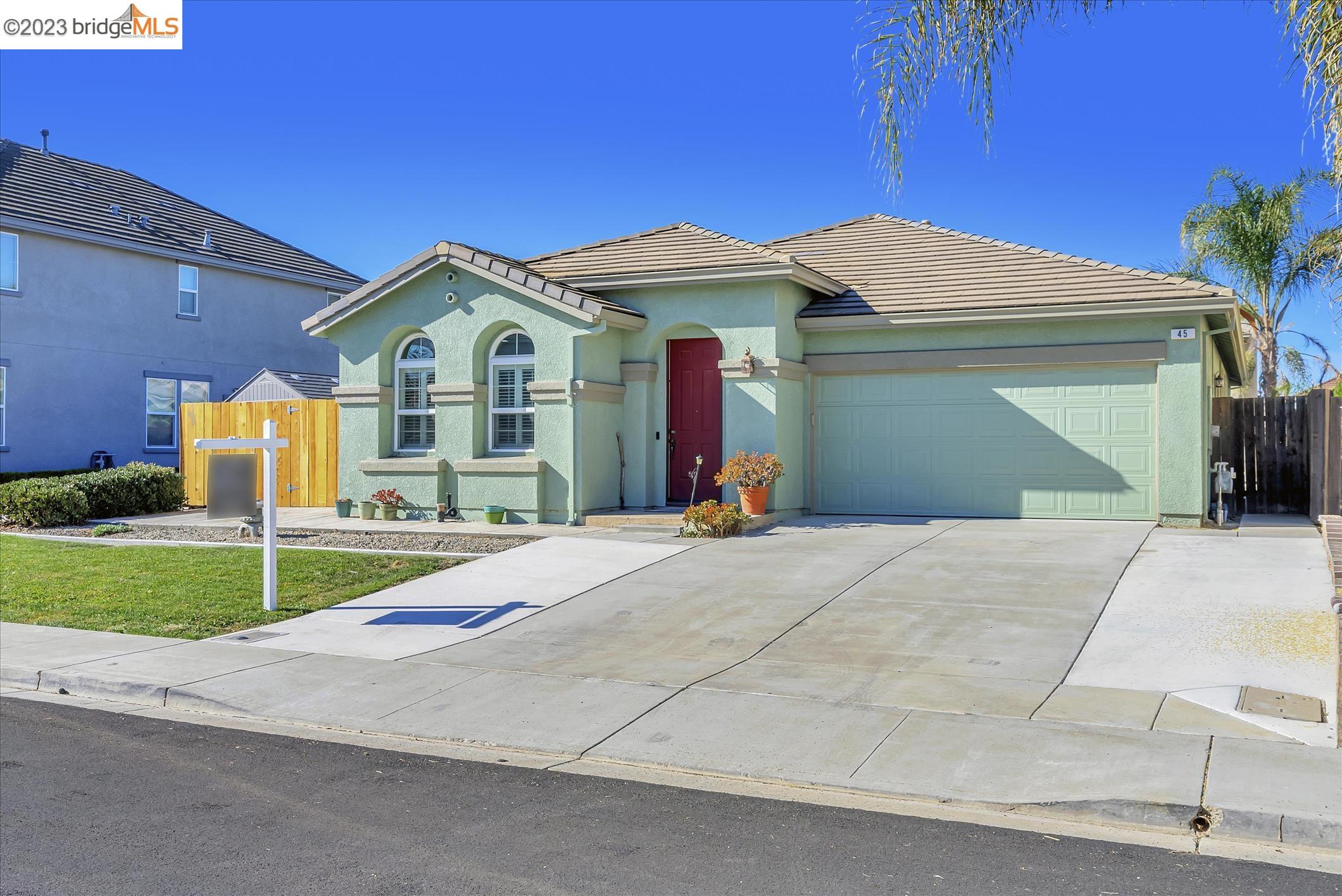 45 Puffin Cir