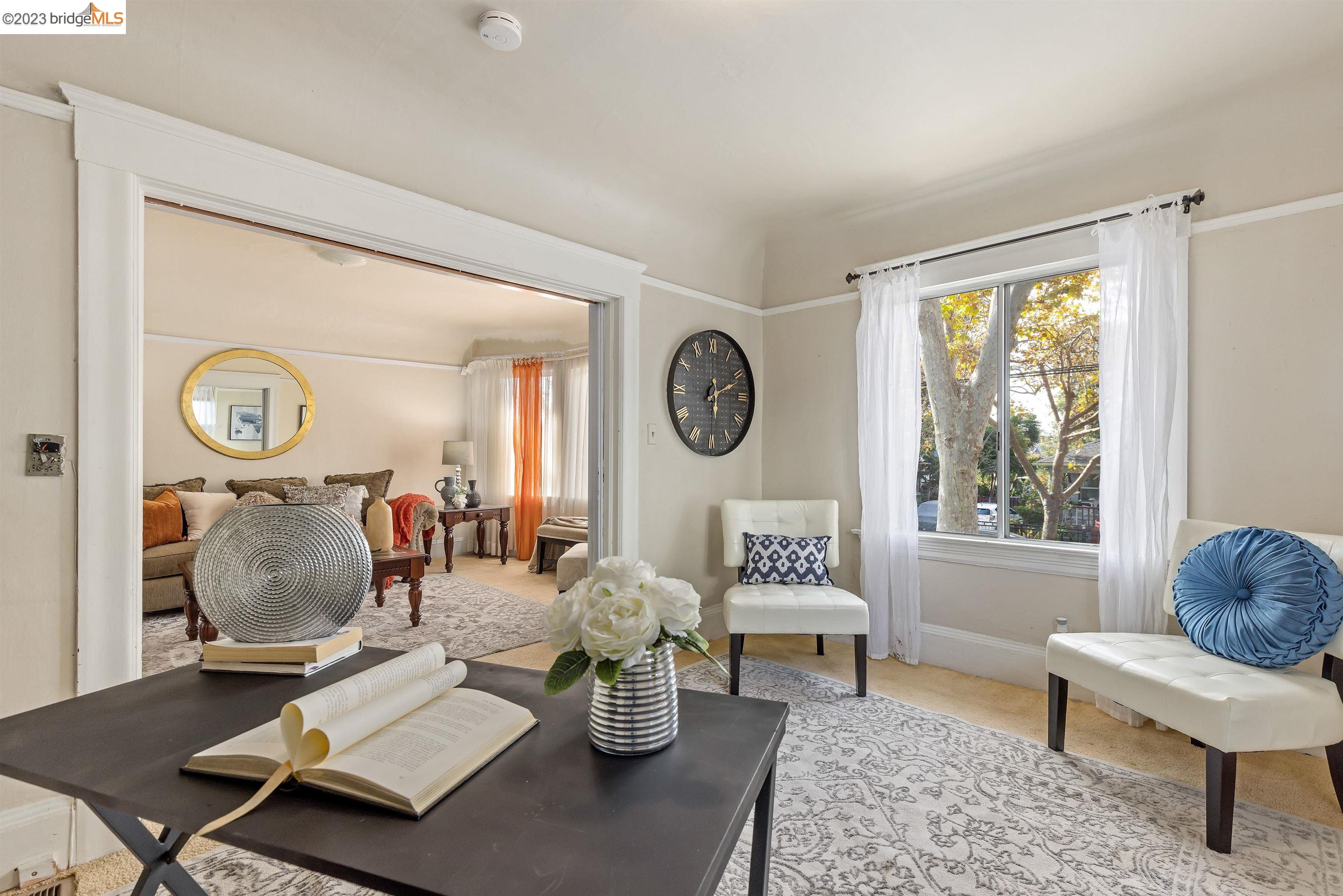 2939 King St