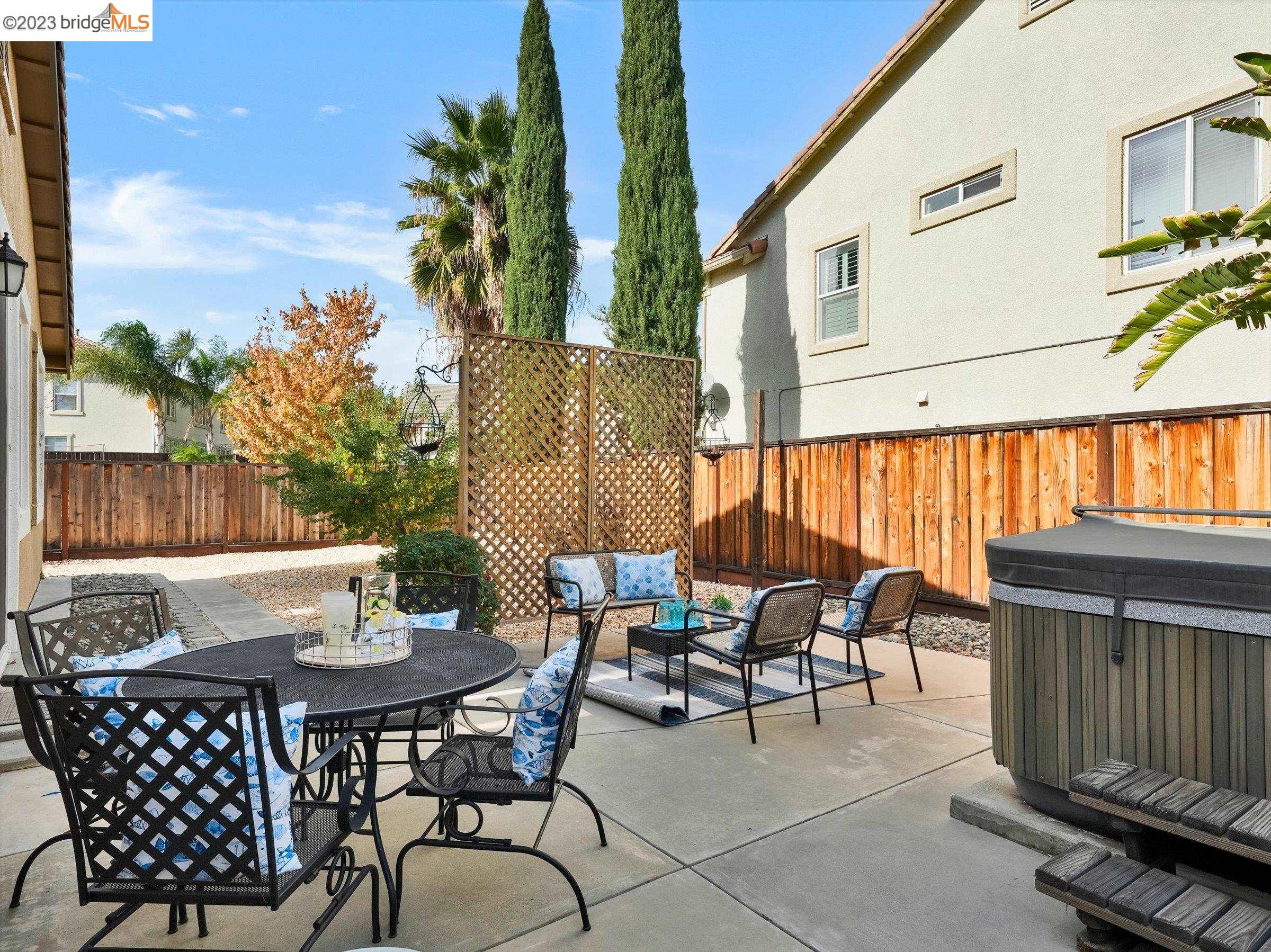 214 Malicoat Ave