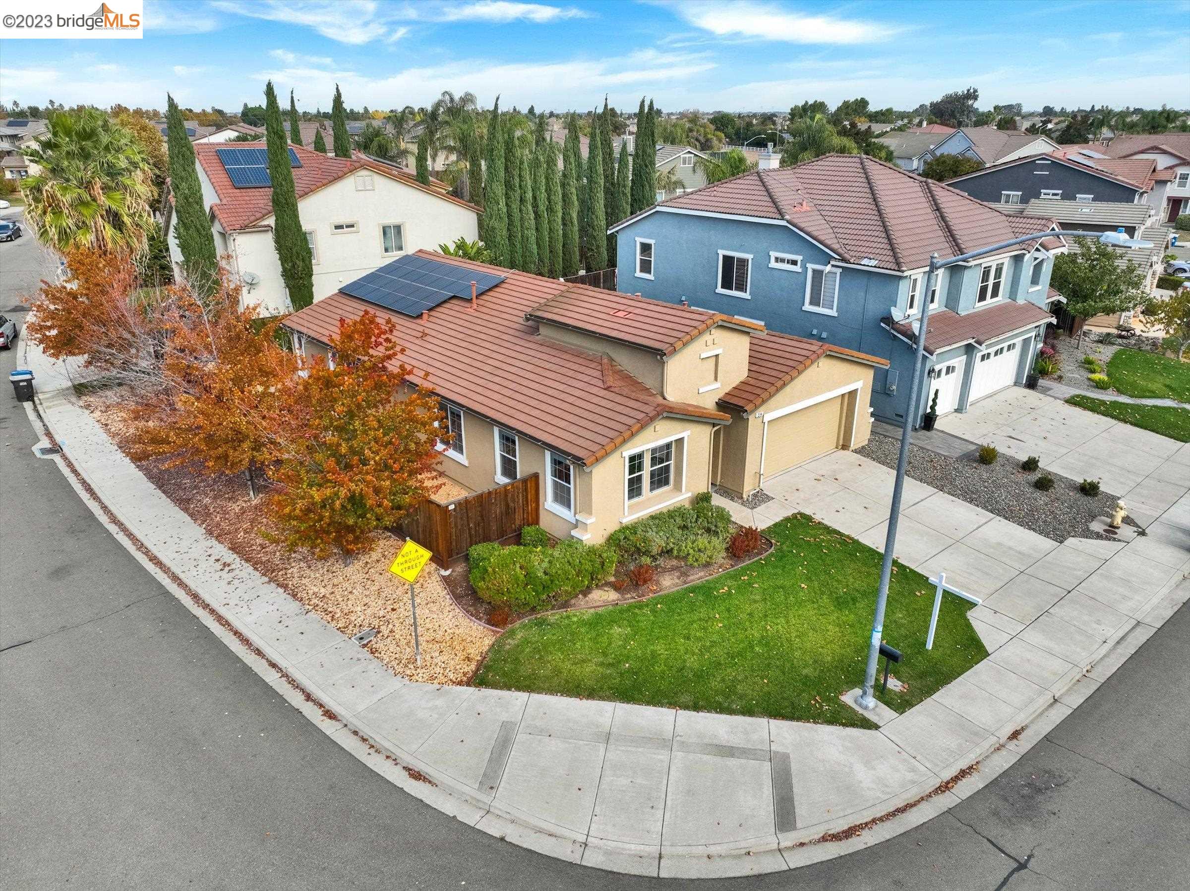 214 Malicoat Ave