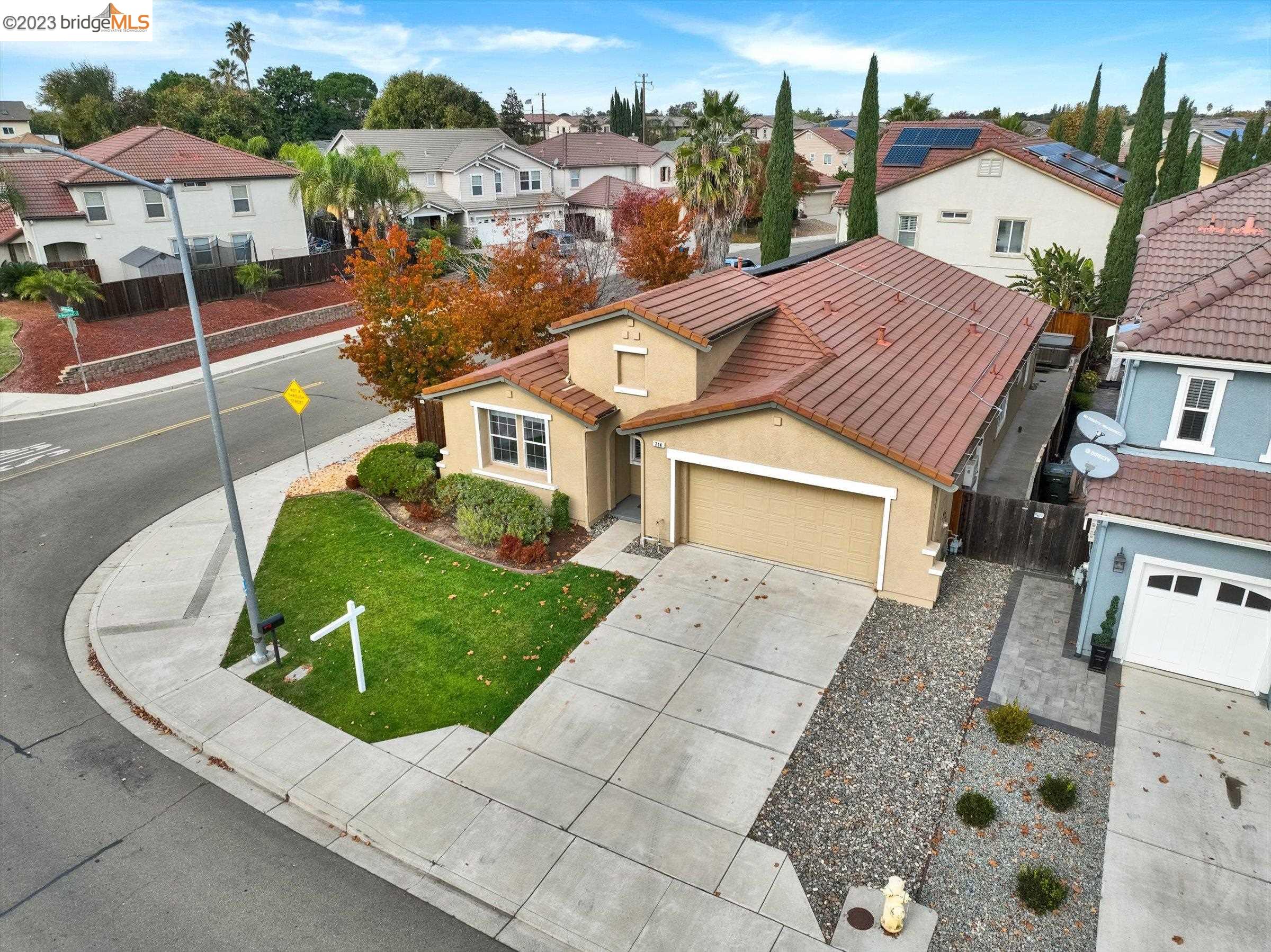 214 Malicoat Ave