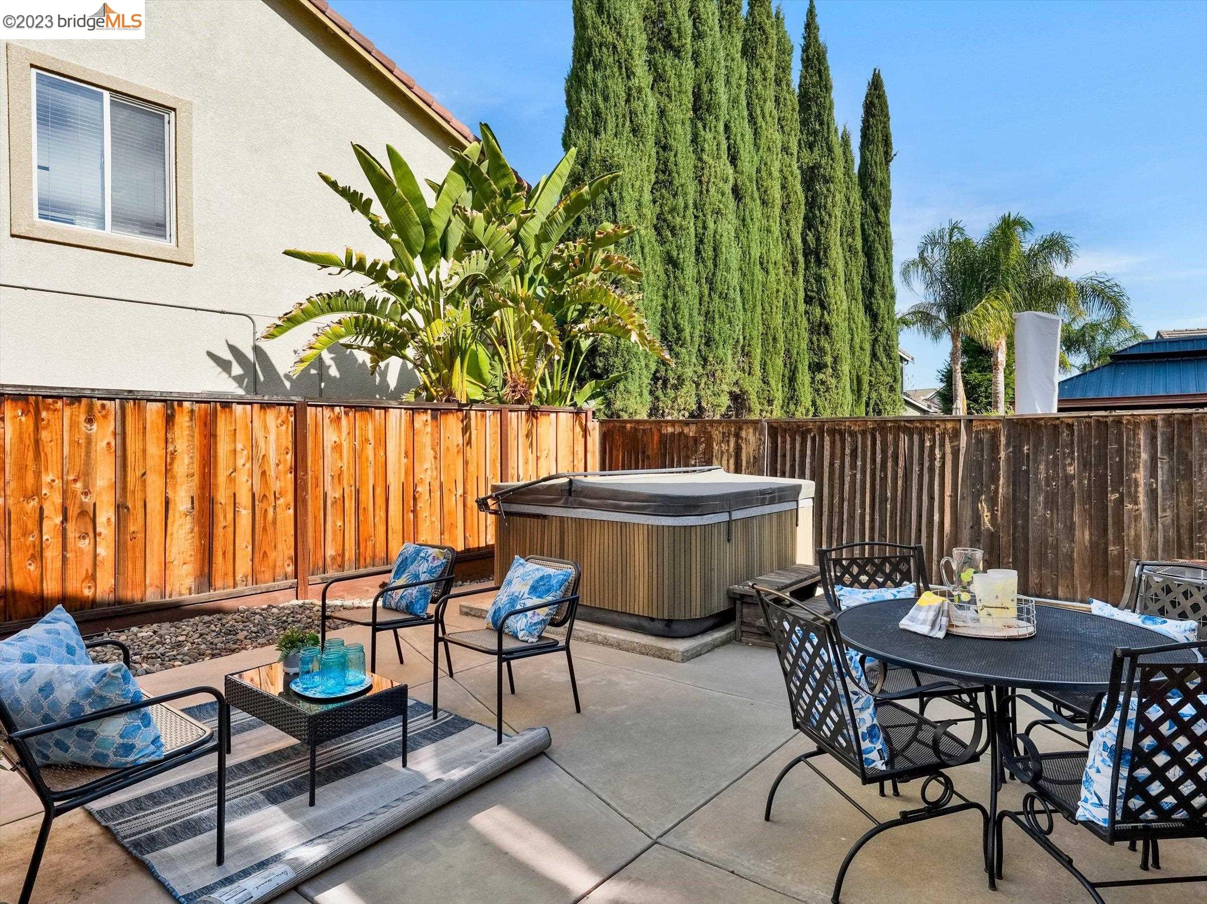 214 Malicoat Ave