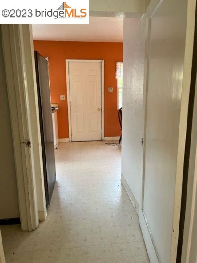 108 Lois Ave