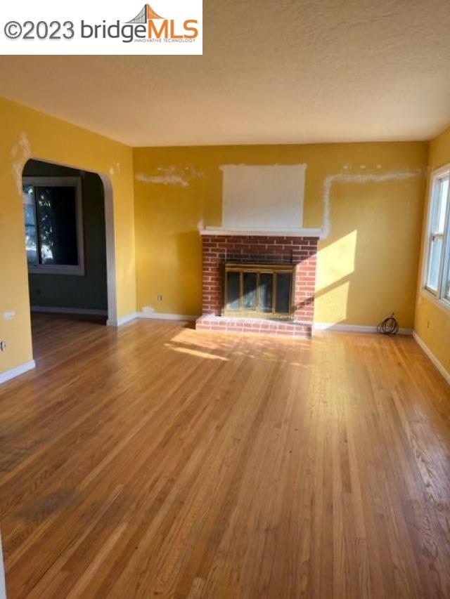 108 Lois Ave