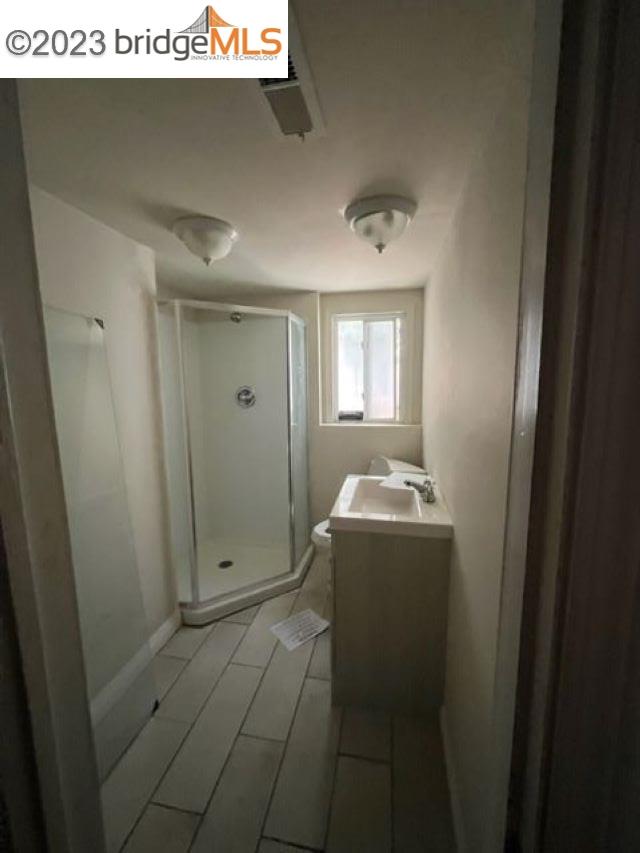 108 Lois Ave