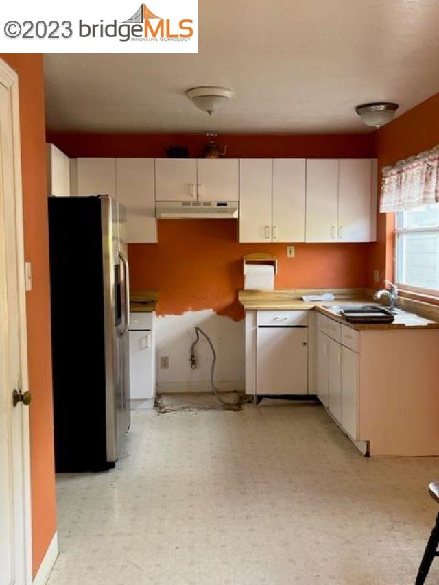 108 Lois Ave