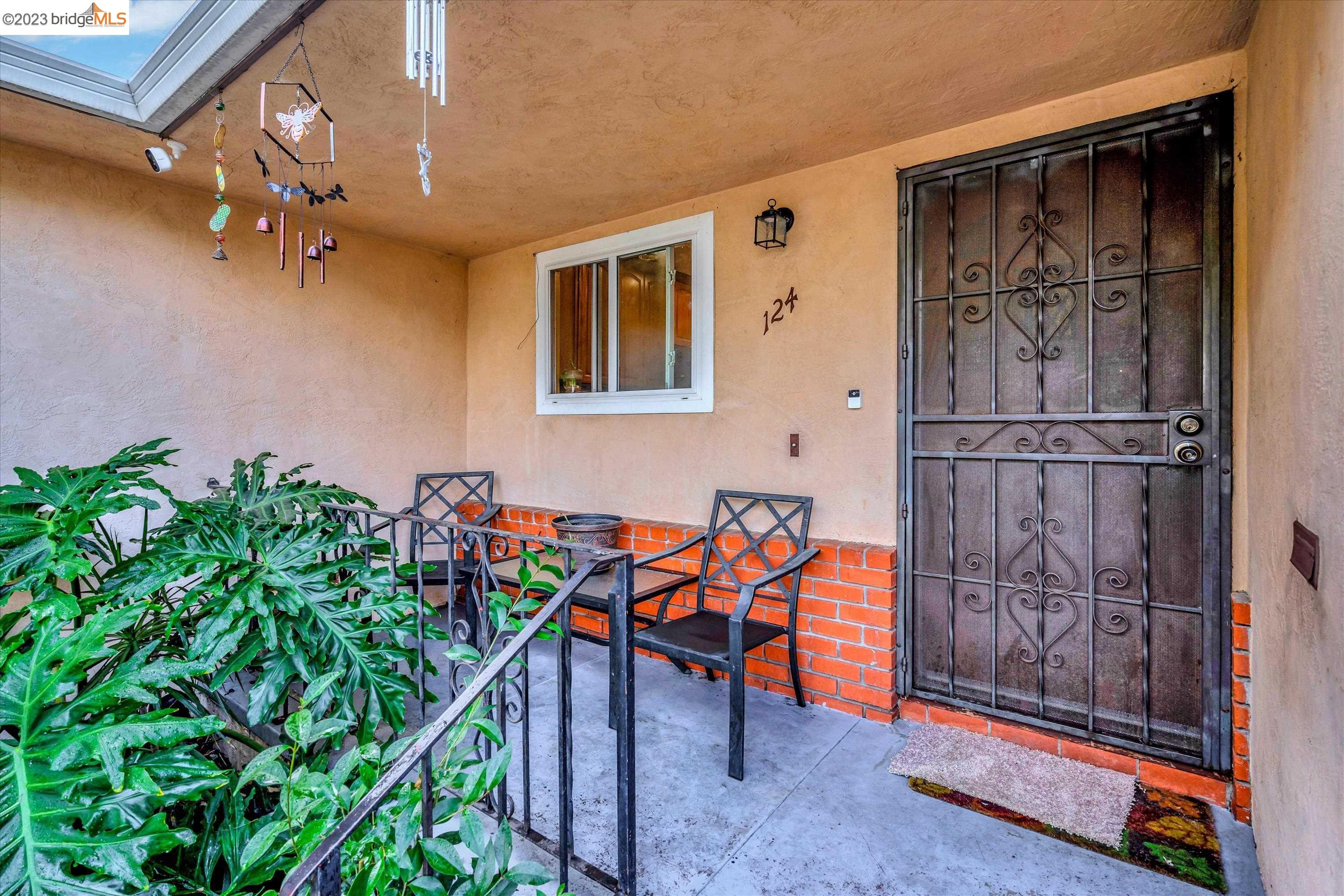 124 Sierra Dr
