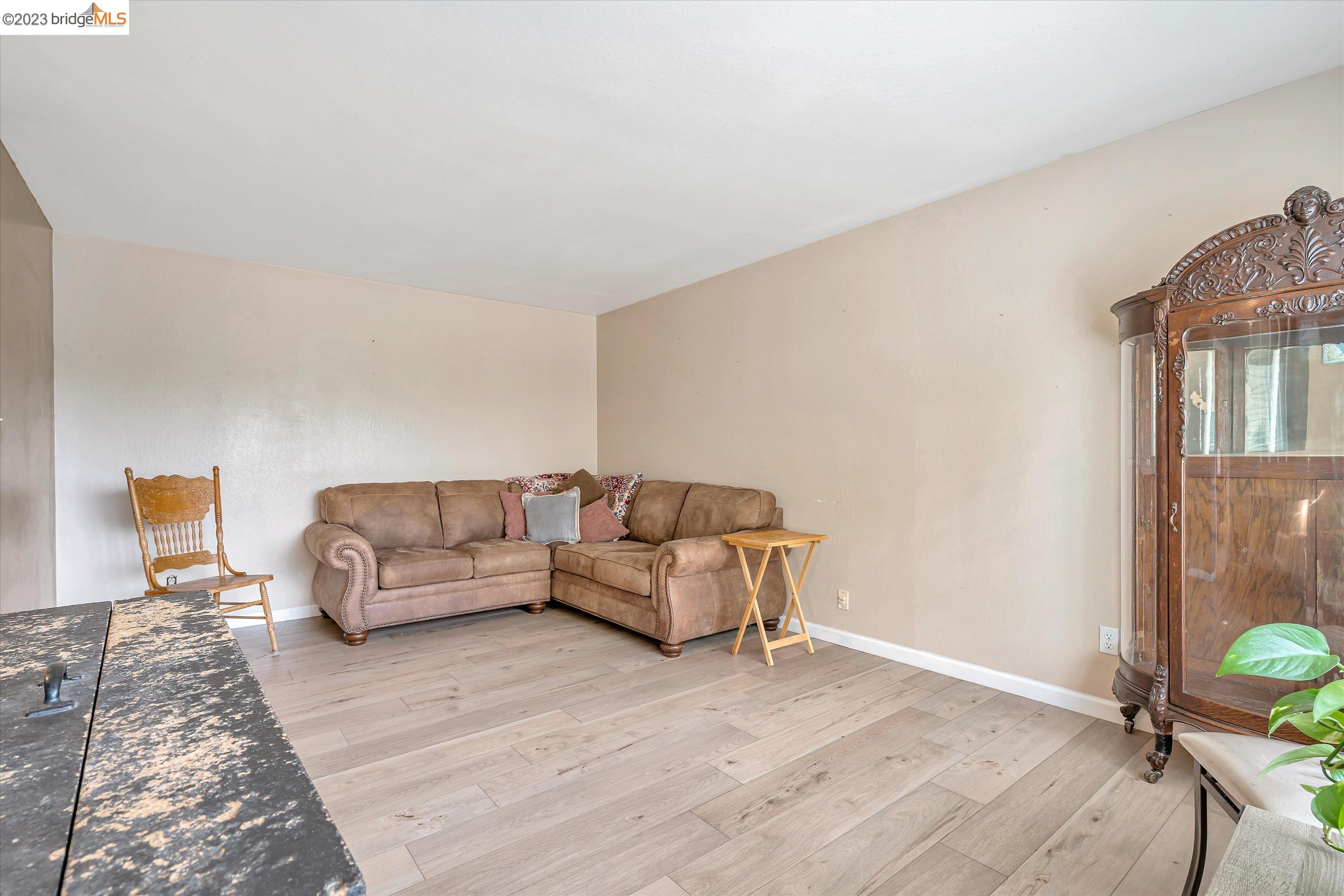124 Sierra Dr